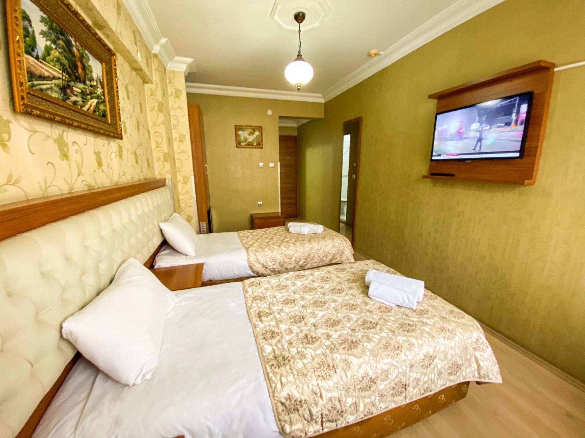 Standard Twin Room photo 3