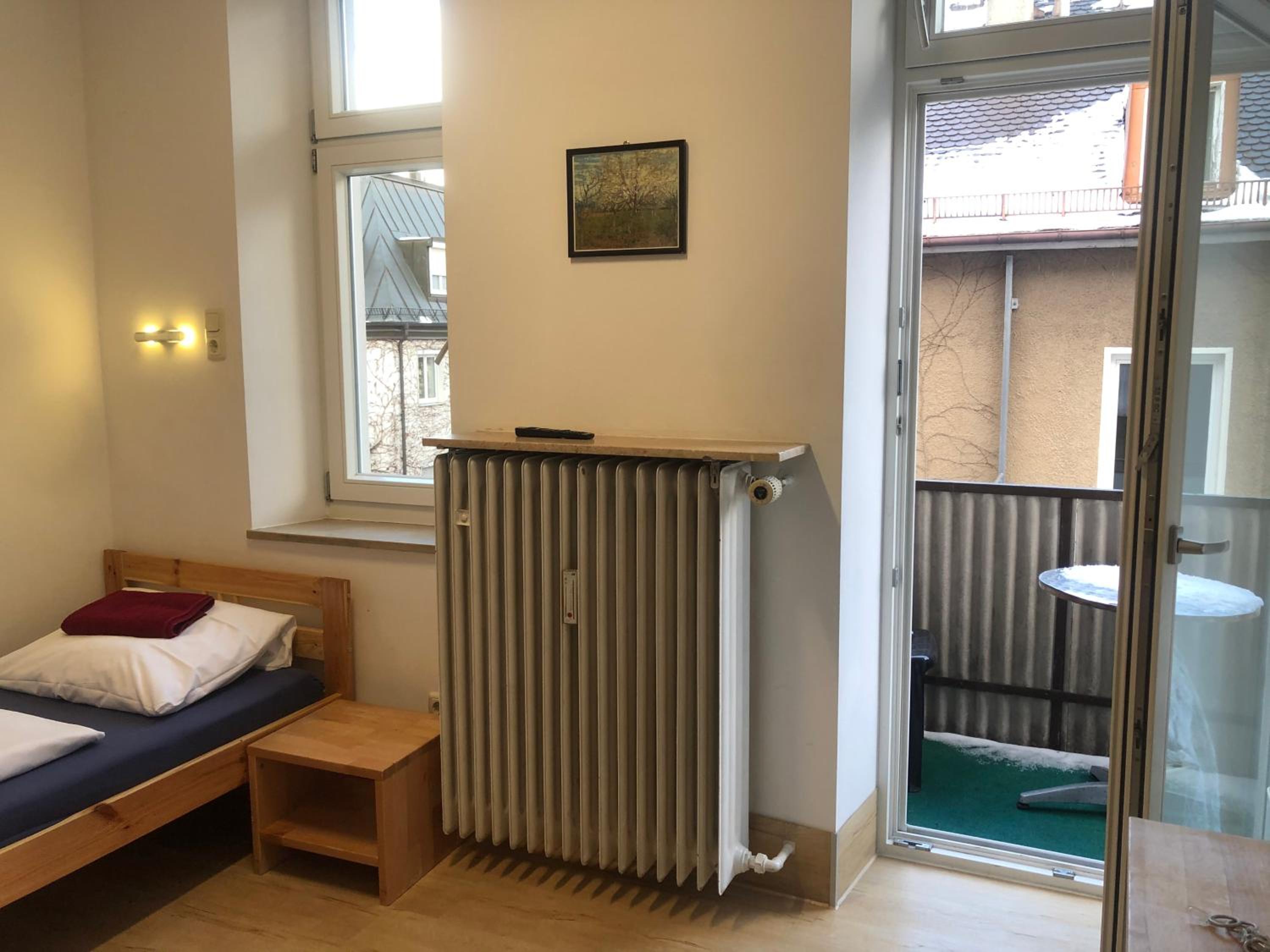 Twin Room with Shared Toilet
