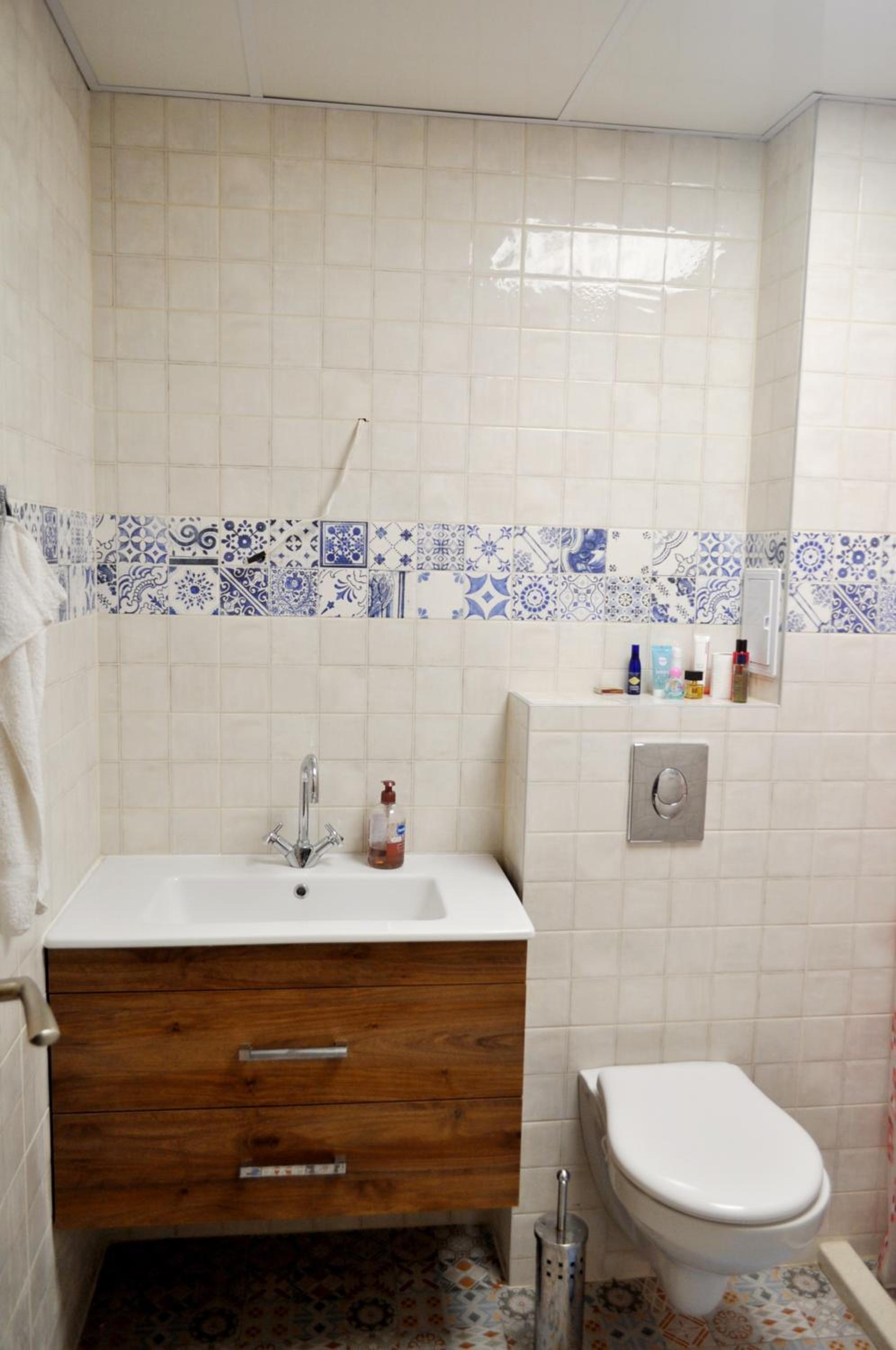 One-Bedroom Apartment - Photo 32
