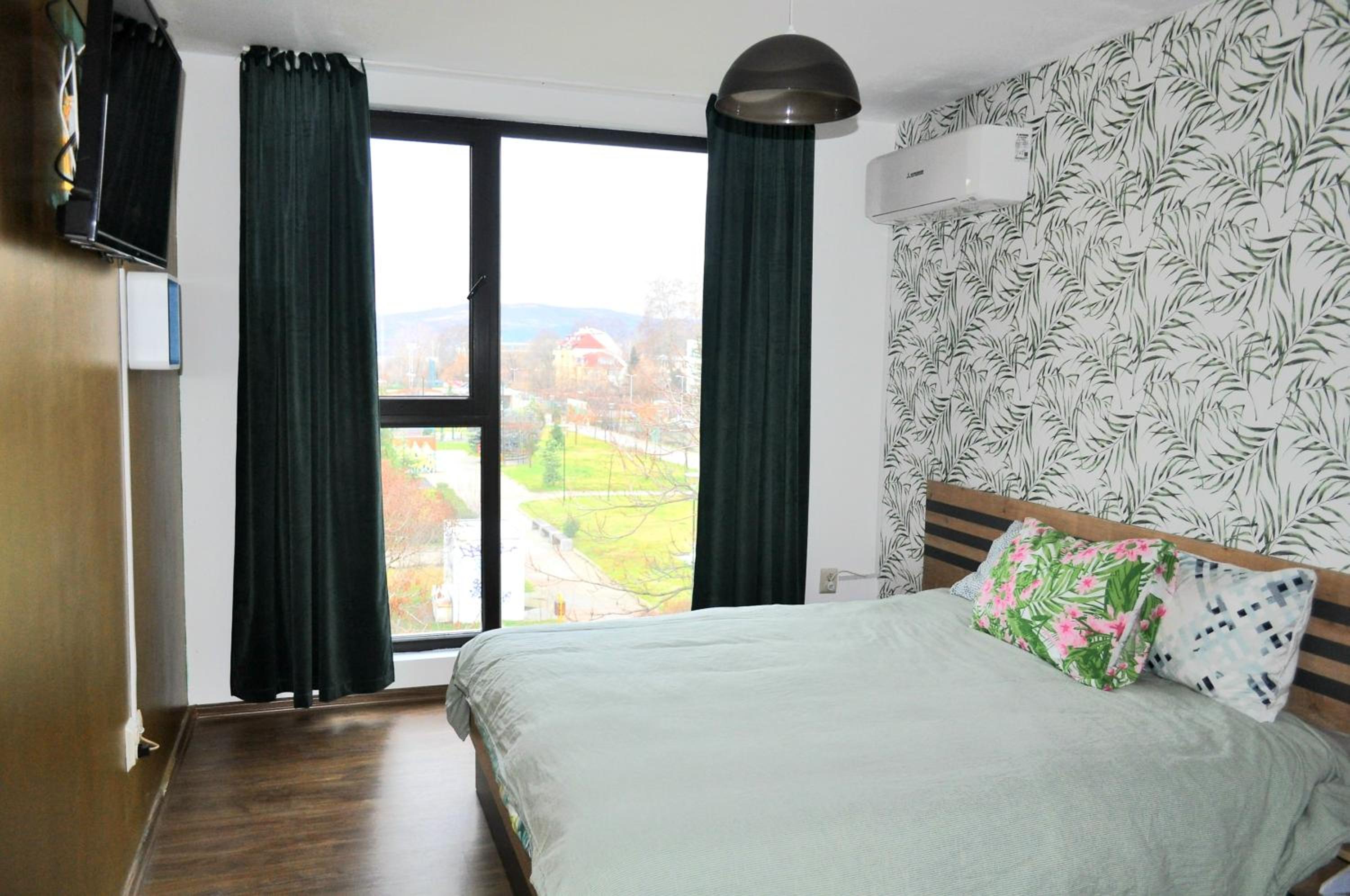 One-Bedroom Apartment - Photo 20