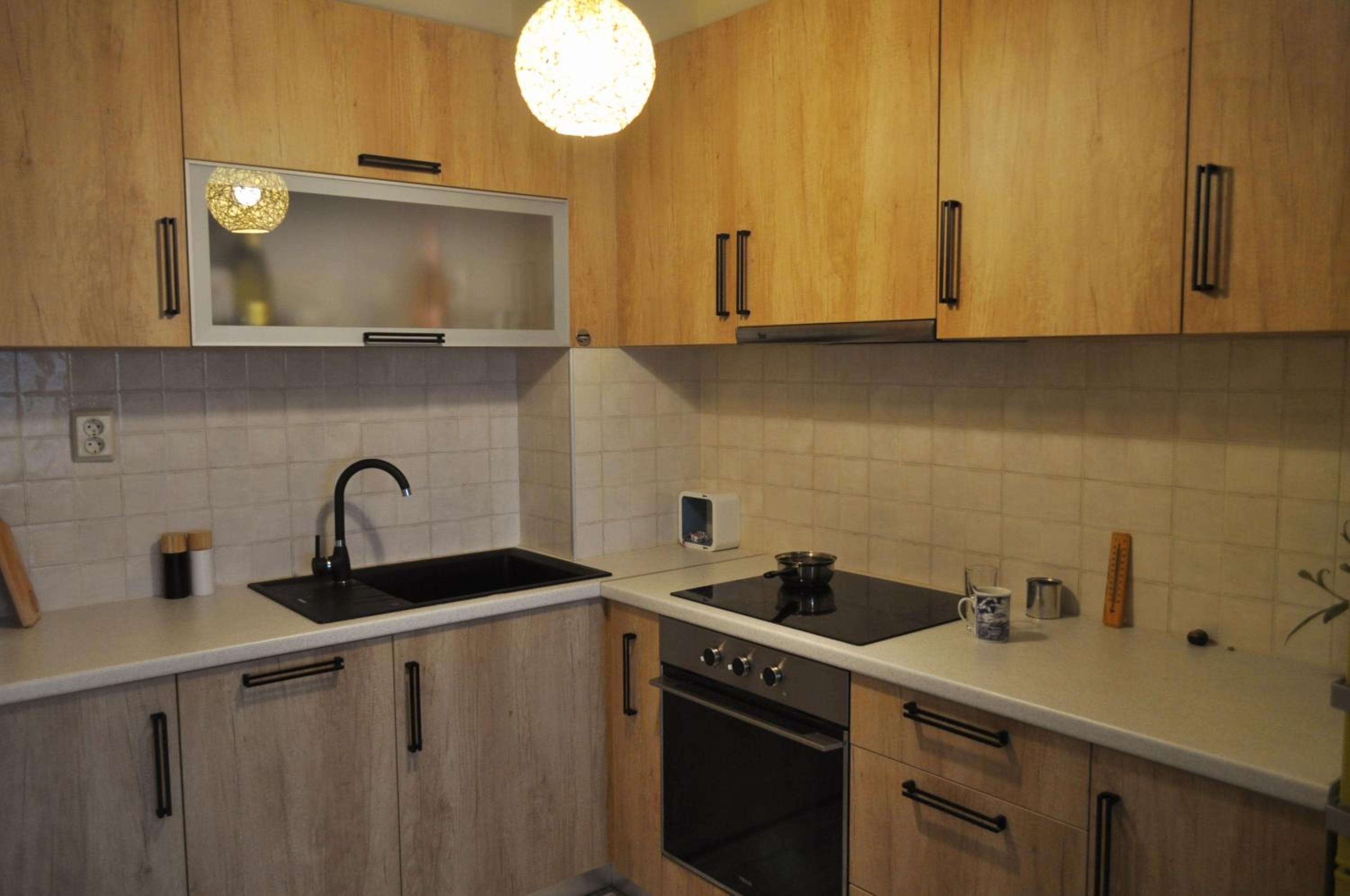 One-Bedroom Apartment - Photo 16