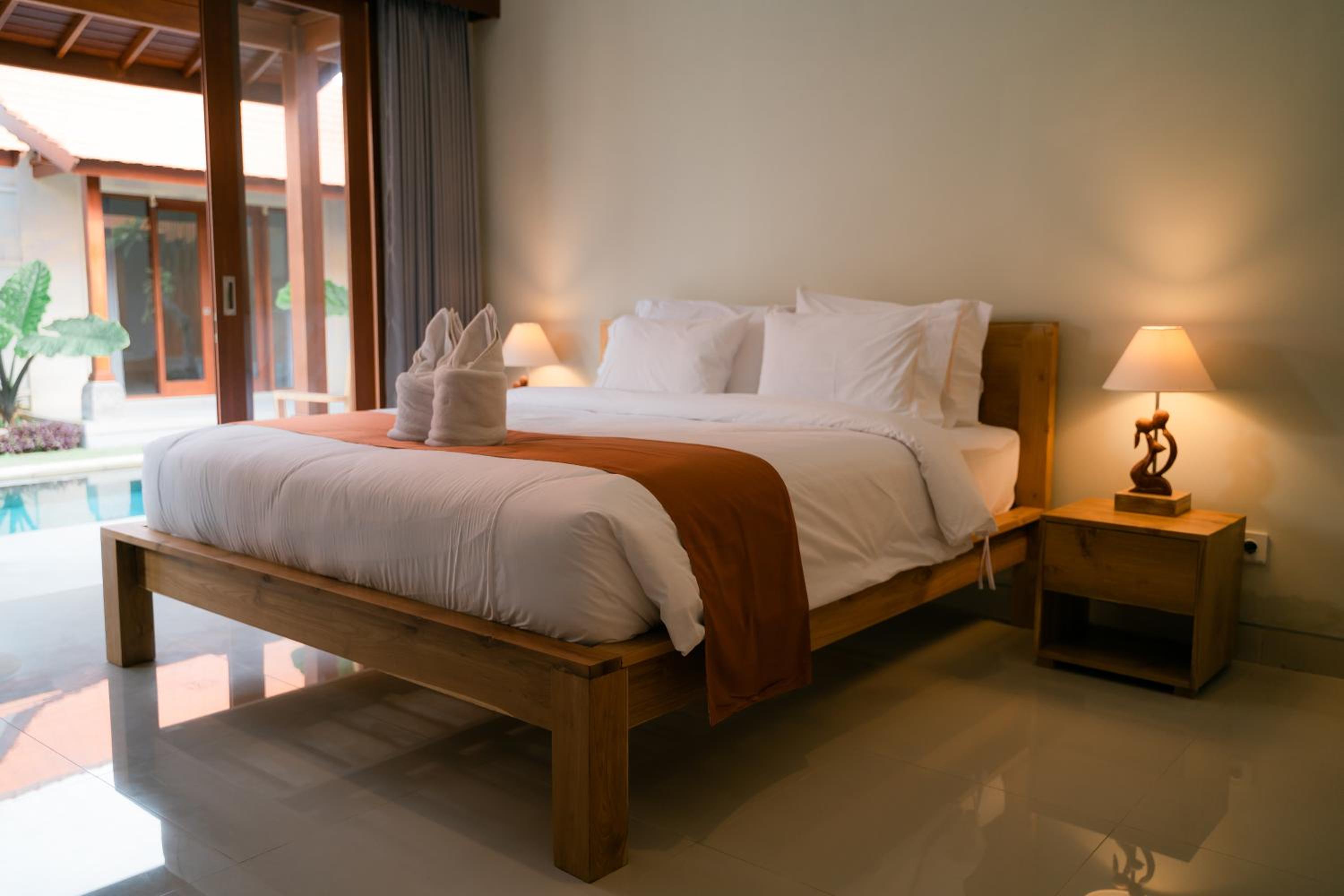 Deluxe Room - Photo 1