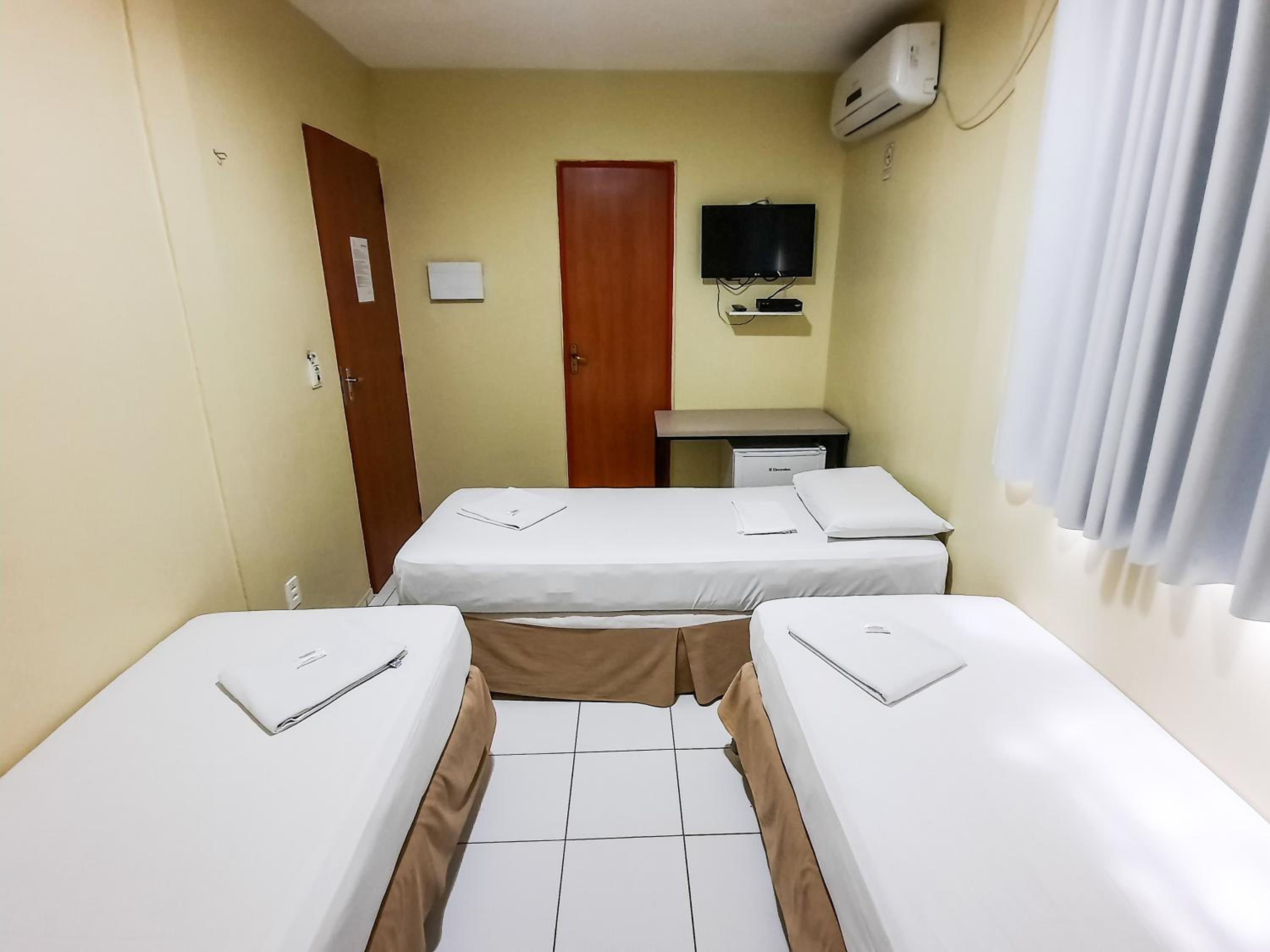 Basic Triple Room
