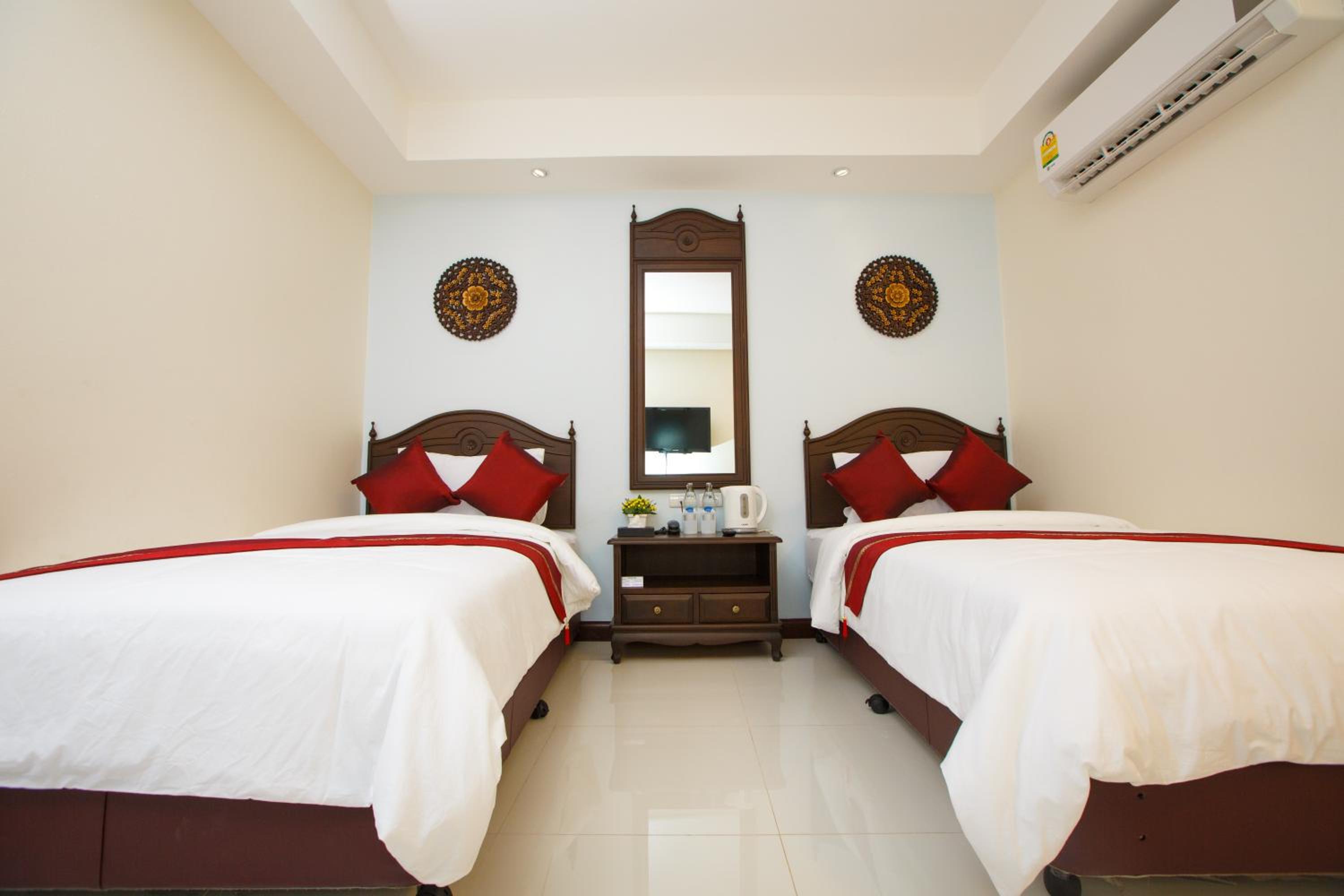 Standard Double or Twin Room photo 2