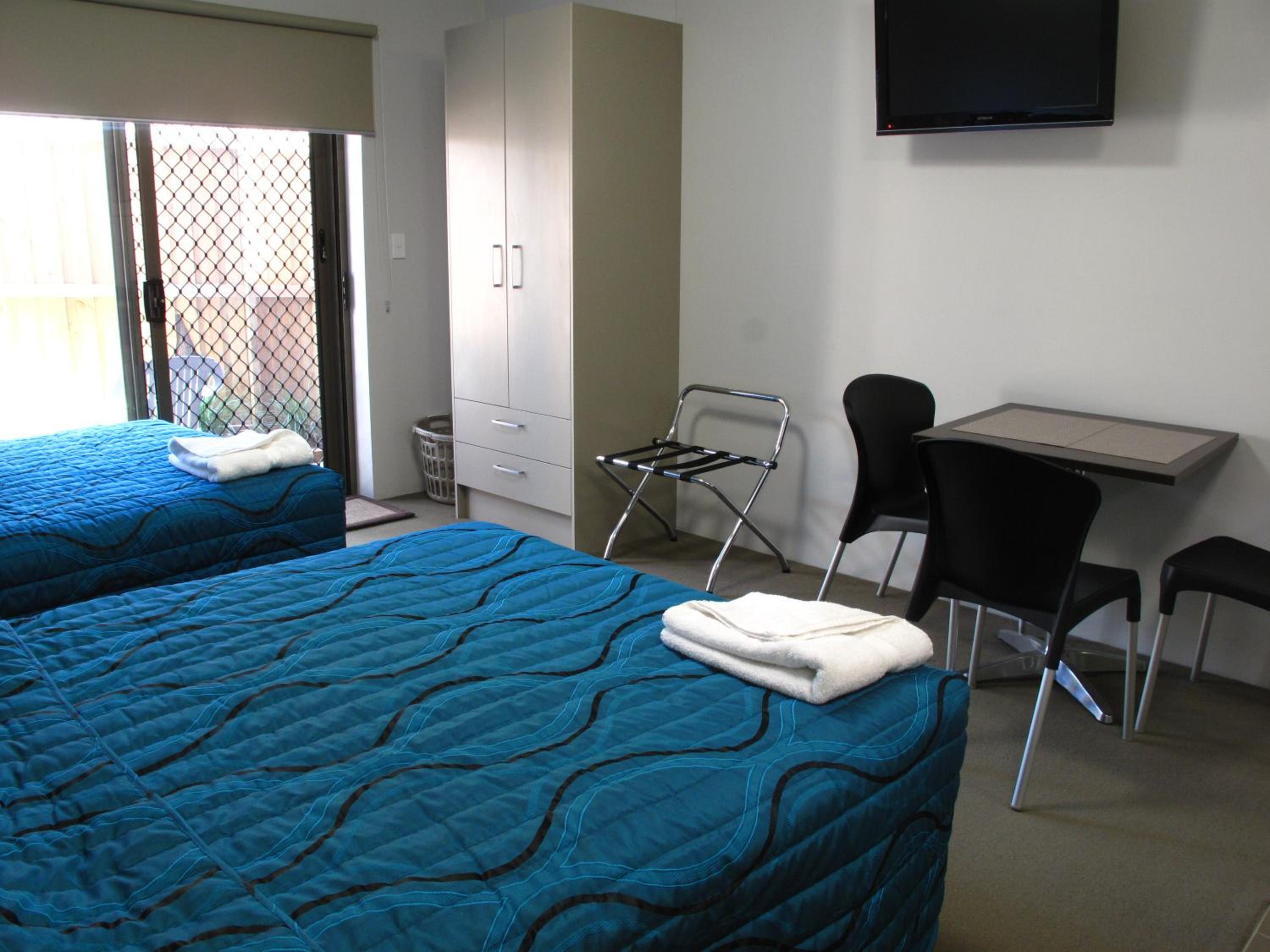 Deluxe Triple Room photo 3
