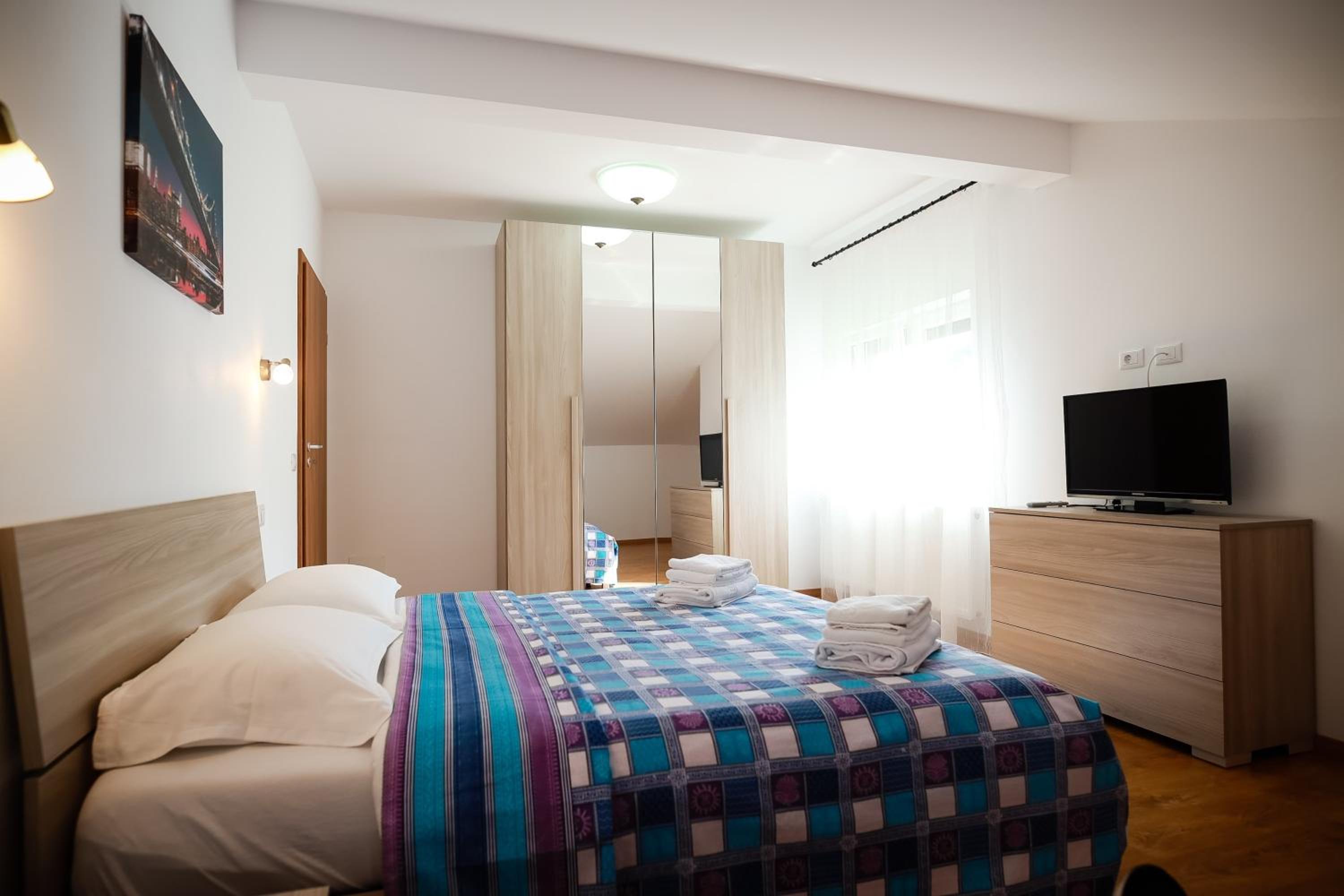 Two-Bedroom Apartment with City View photo 1