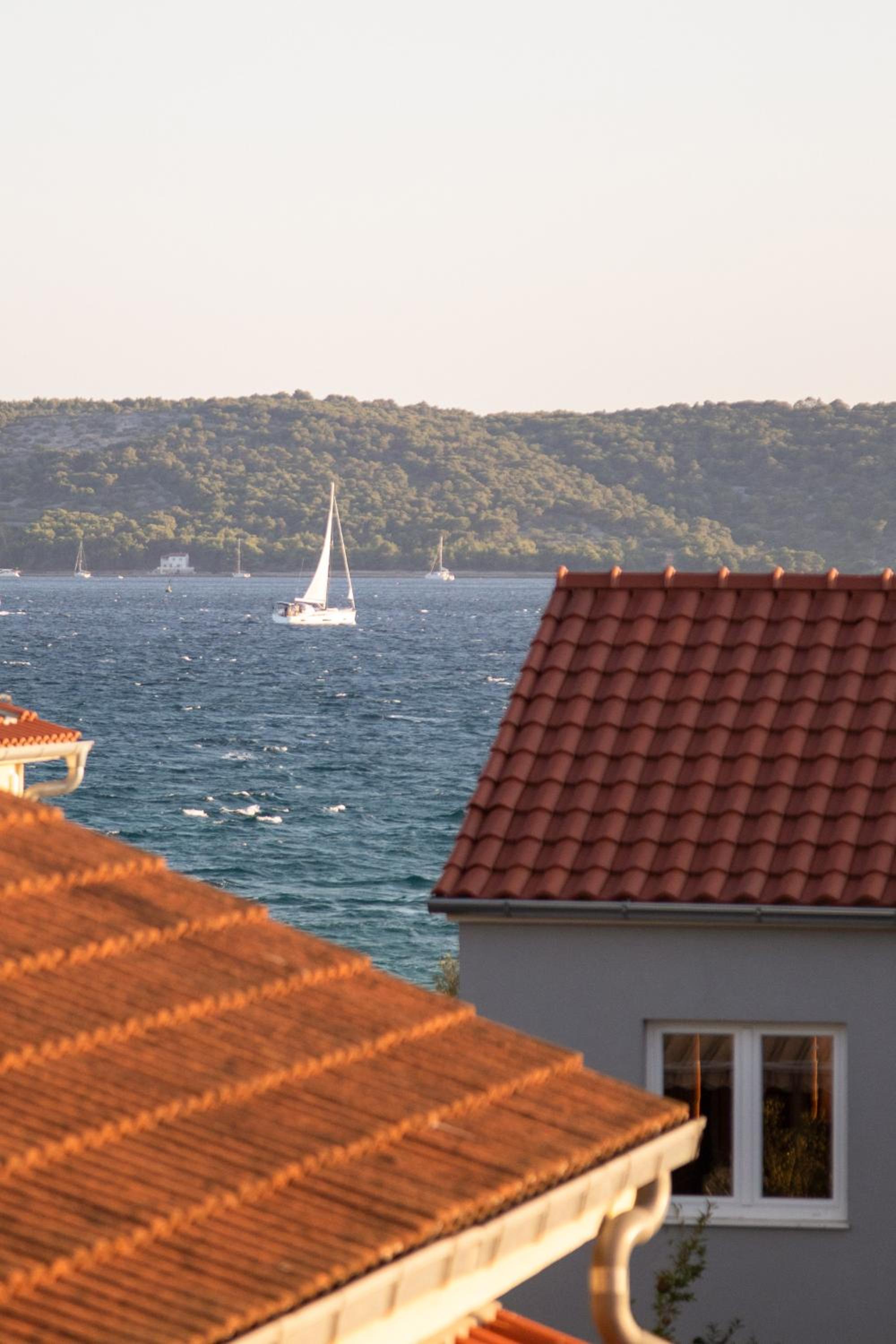 Two-Bedroom Apartment with Terrace and Sea View photo 2
