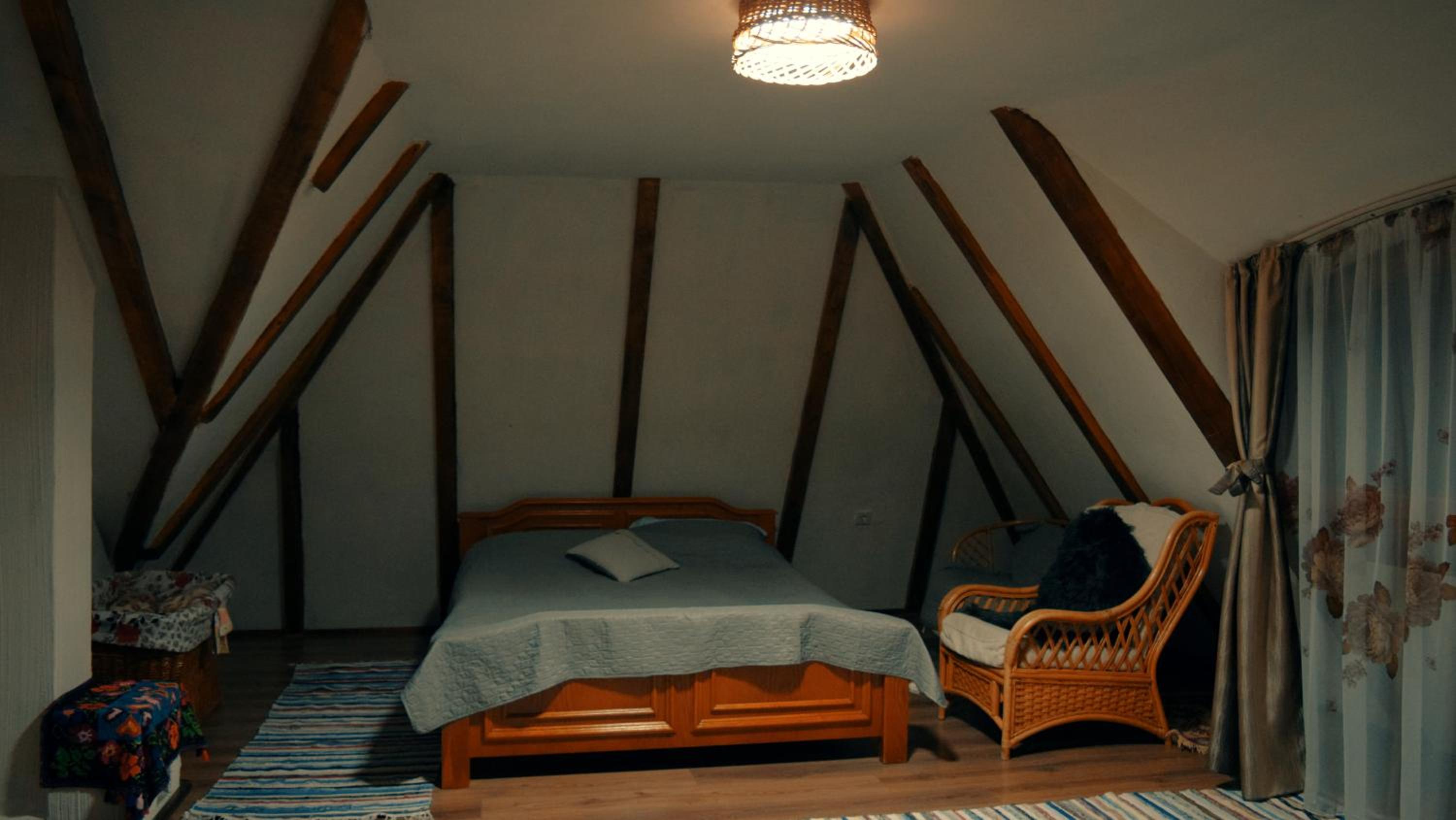 Three-Bedroom House - Photo 36