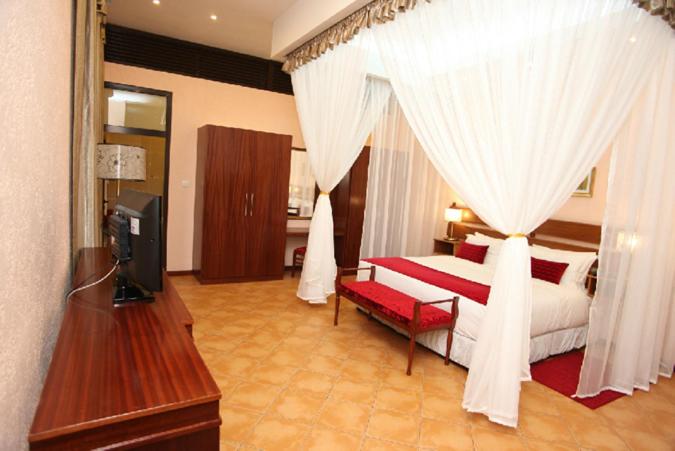 Deluxe Double Room with Balcony and Sea View photo 3