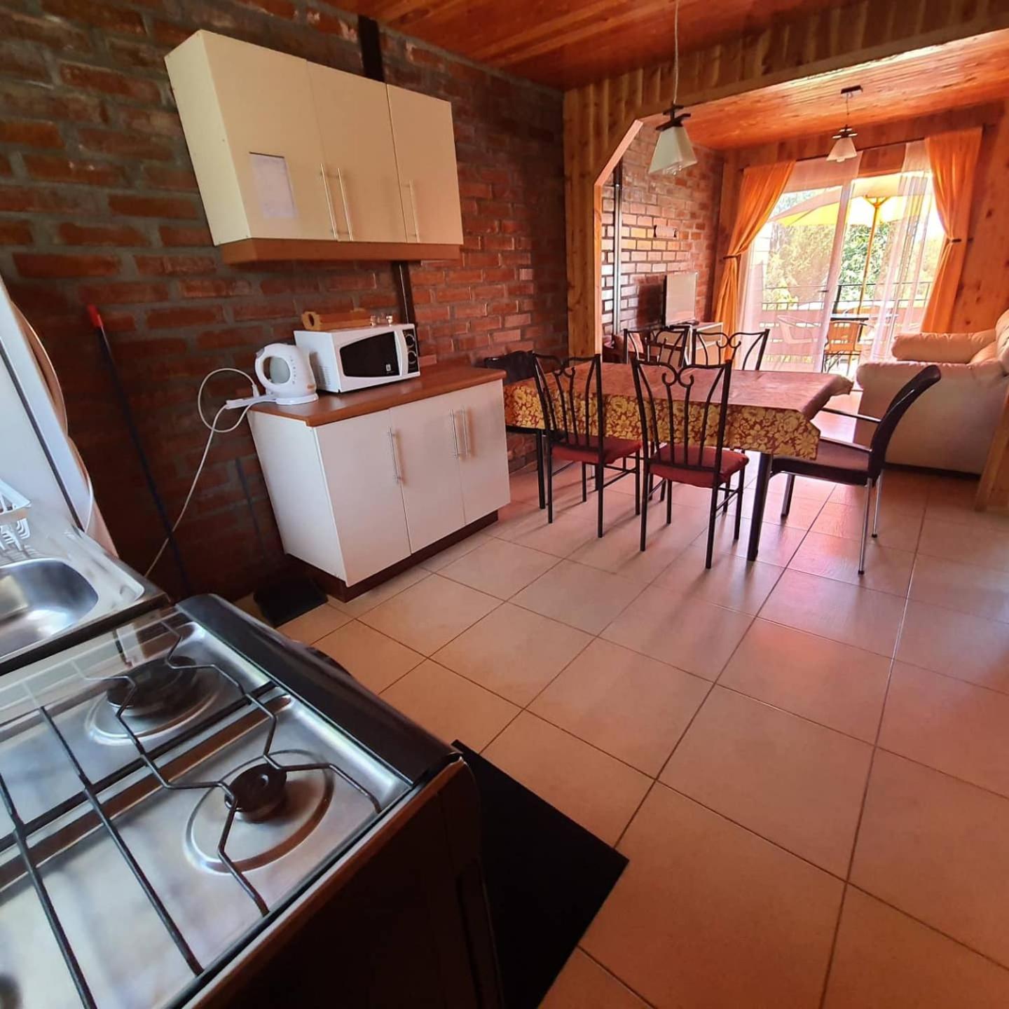 Two-Bedroom House photo 2