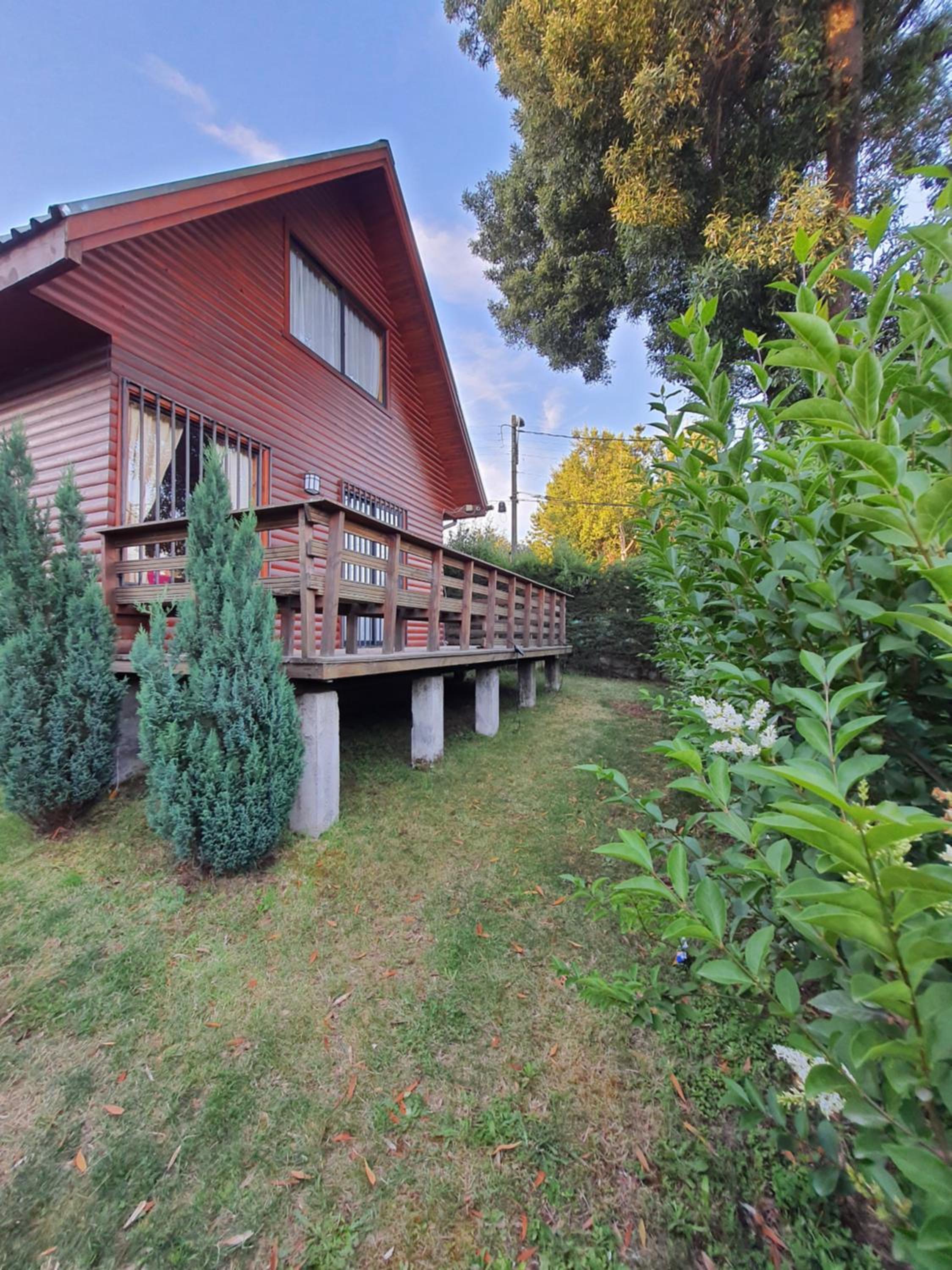 Three-Bedroom Townhouse photo 2