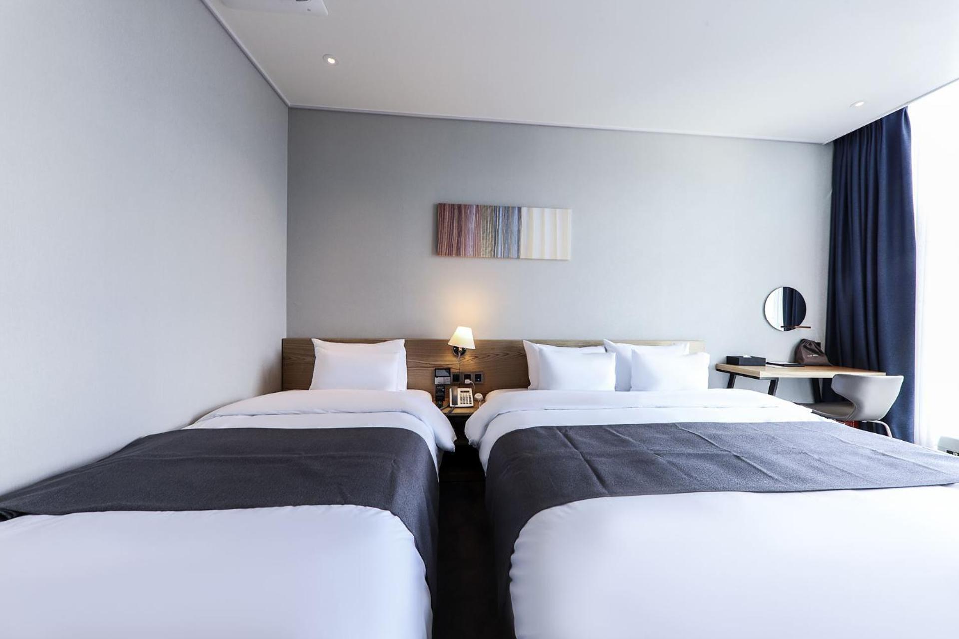 Deluxe Twin Room - Photo 4