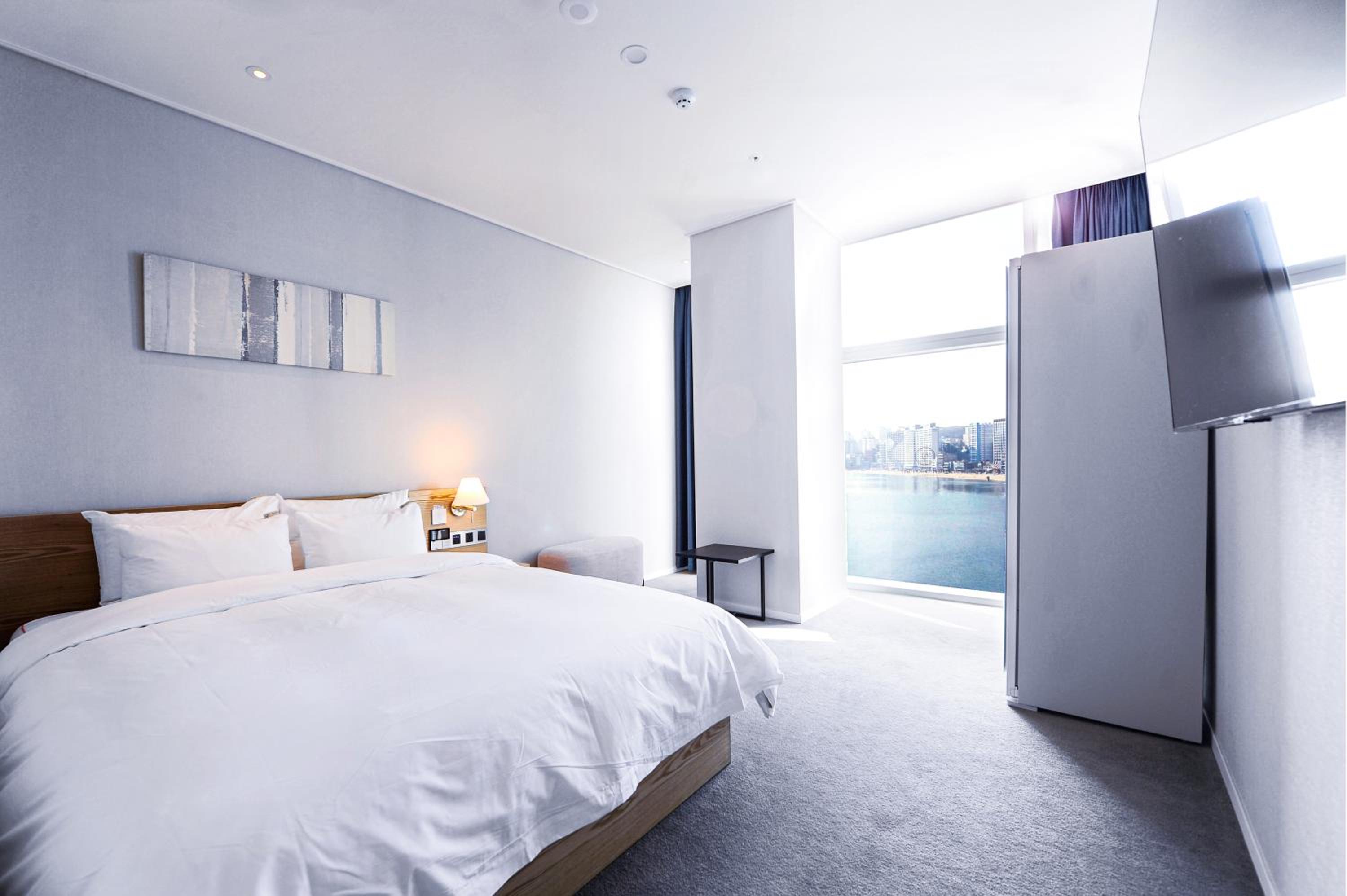 Suite with Sea View - Photo 1
