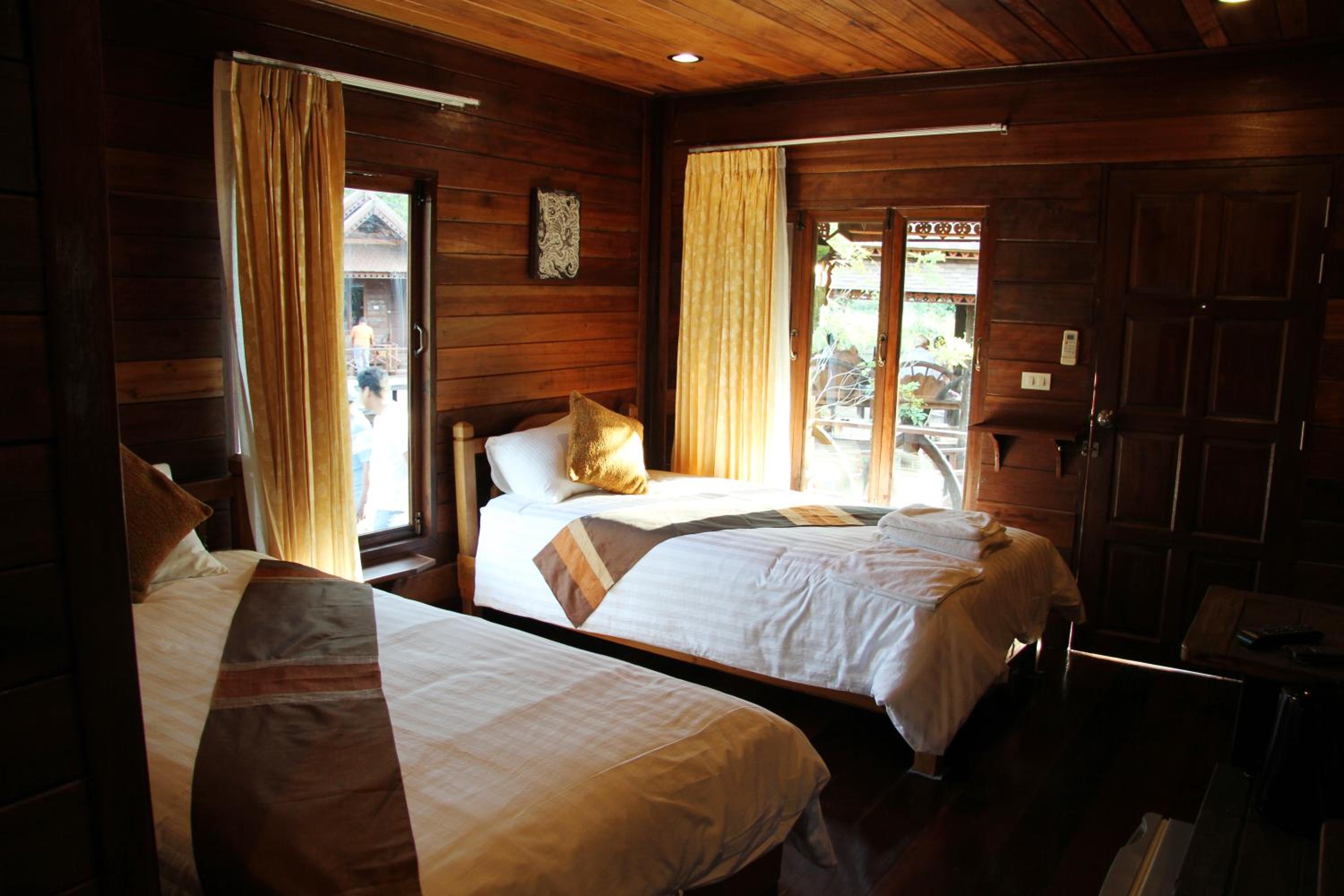 Twin Room with Terrace - Photo 2