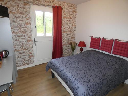 Double Room with Private External Bathroom photo 1