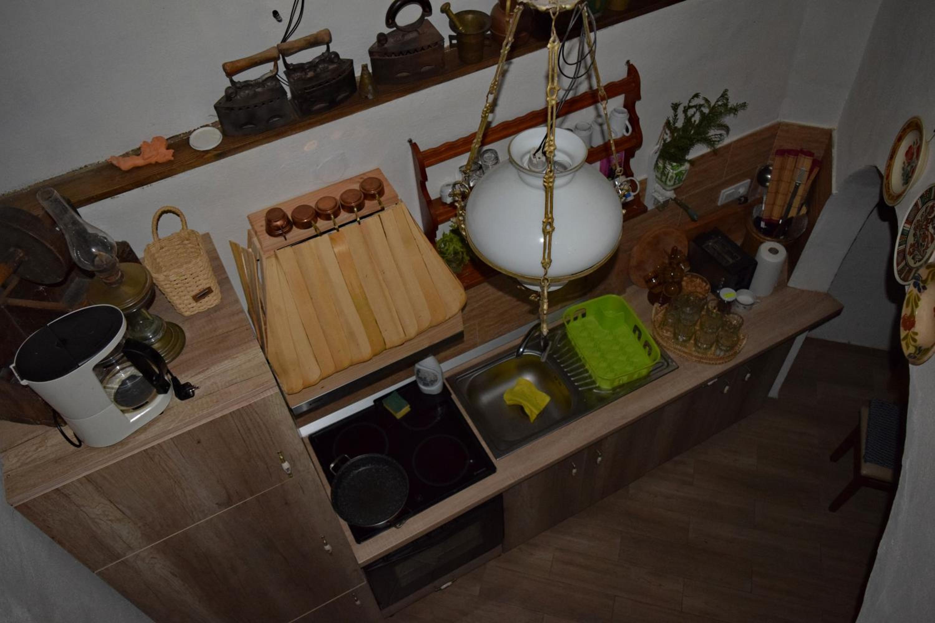 Two-Bedroom House - Photo 26
