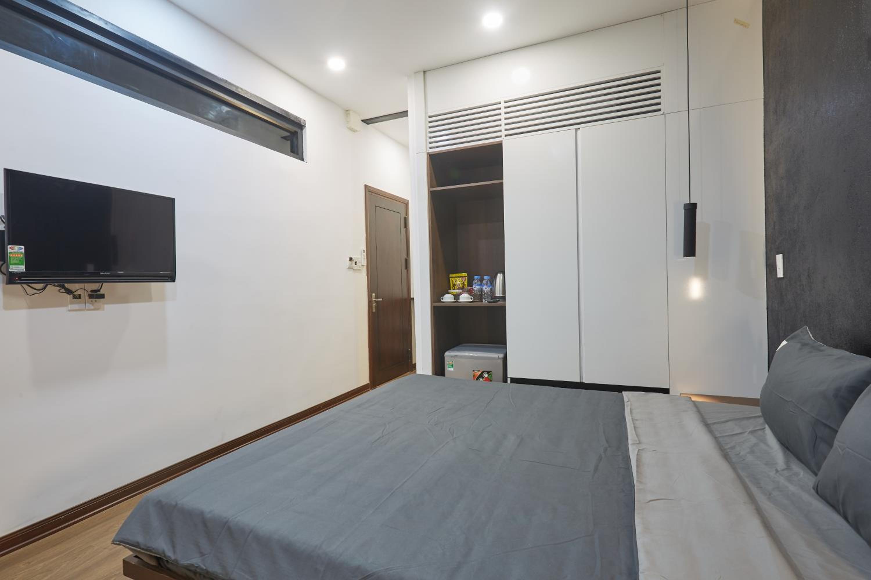 Triple Room with Private Bathroom - Photo 2