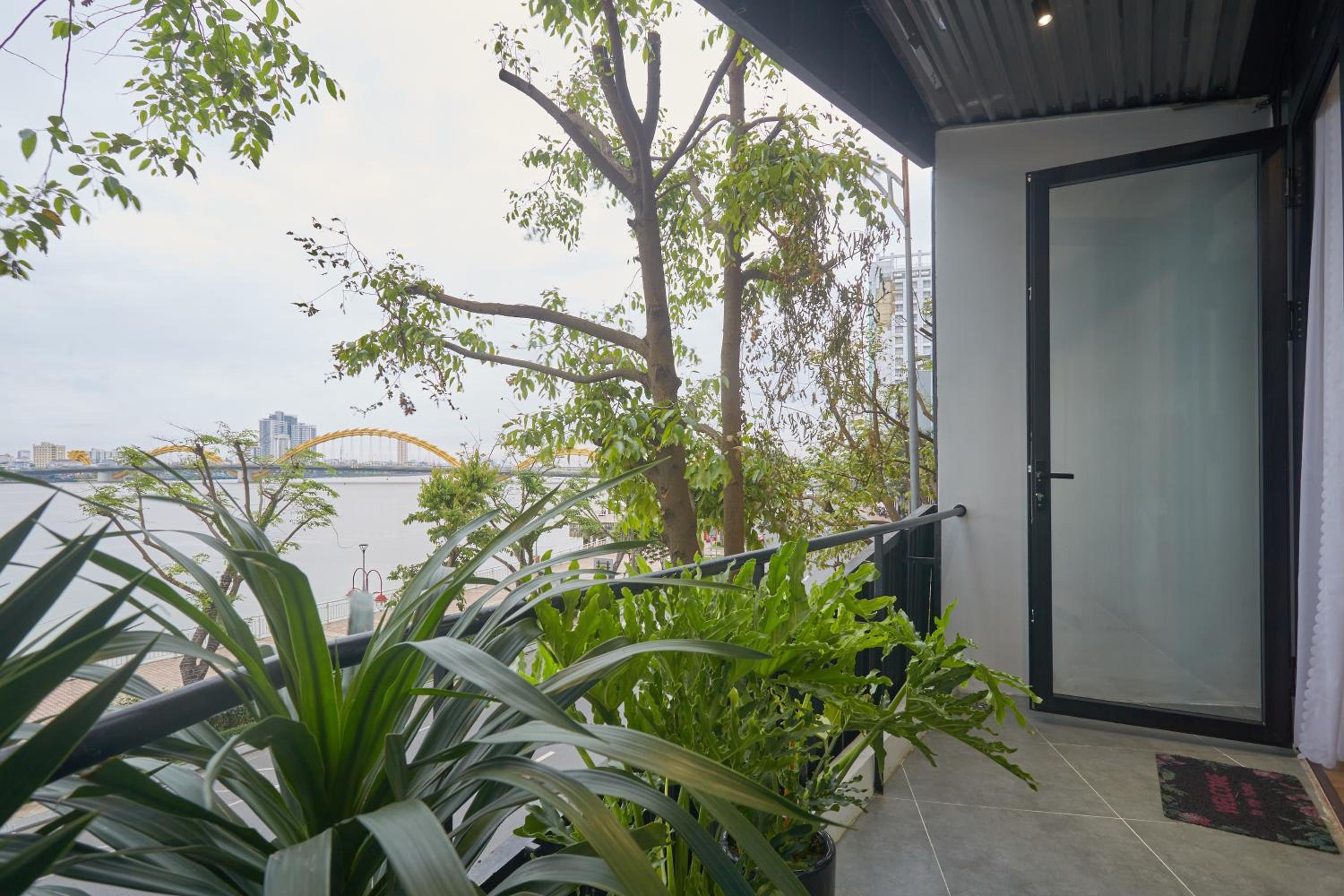 Family Room with Balcony - Photo 6