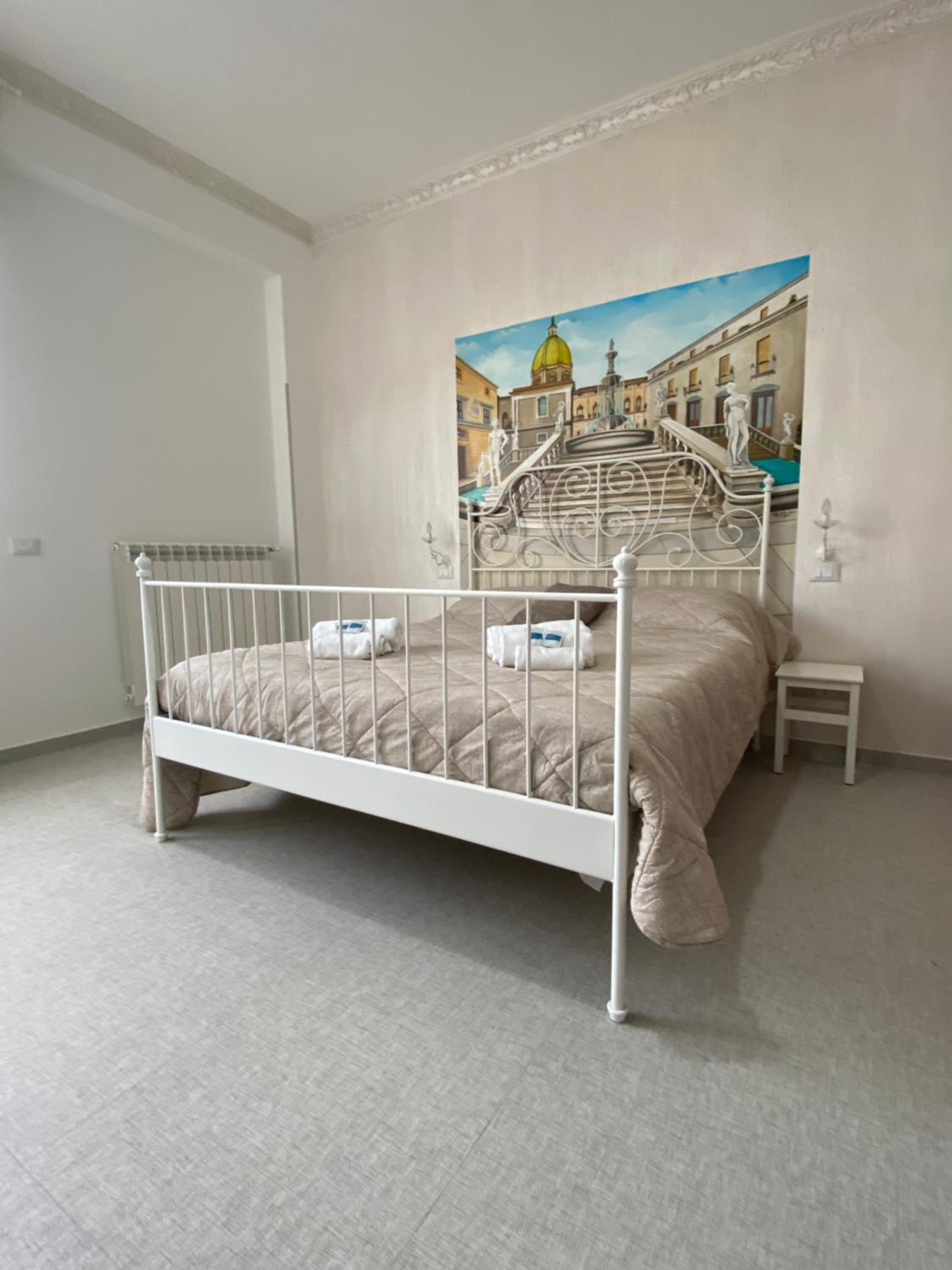 Quadruple Room with Private External Bathroom - Photo 4