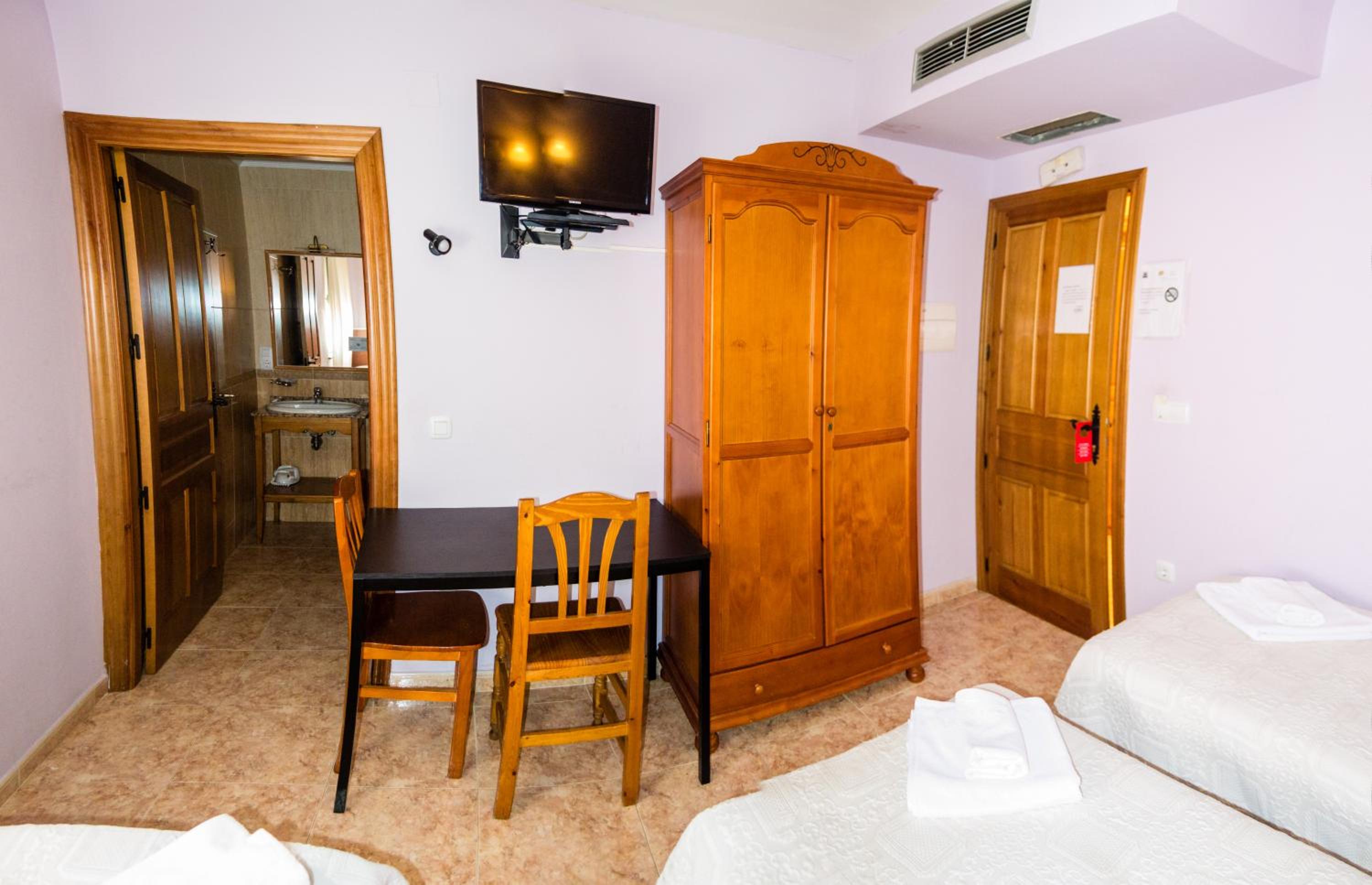 Habitación Triple Básica