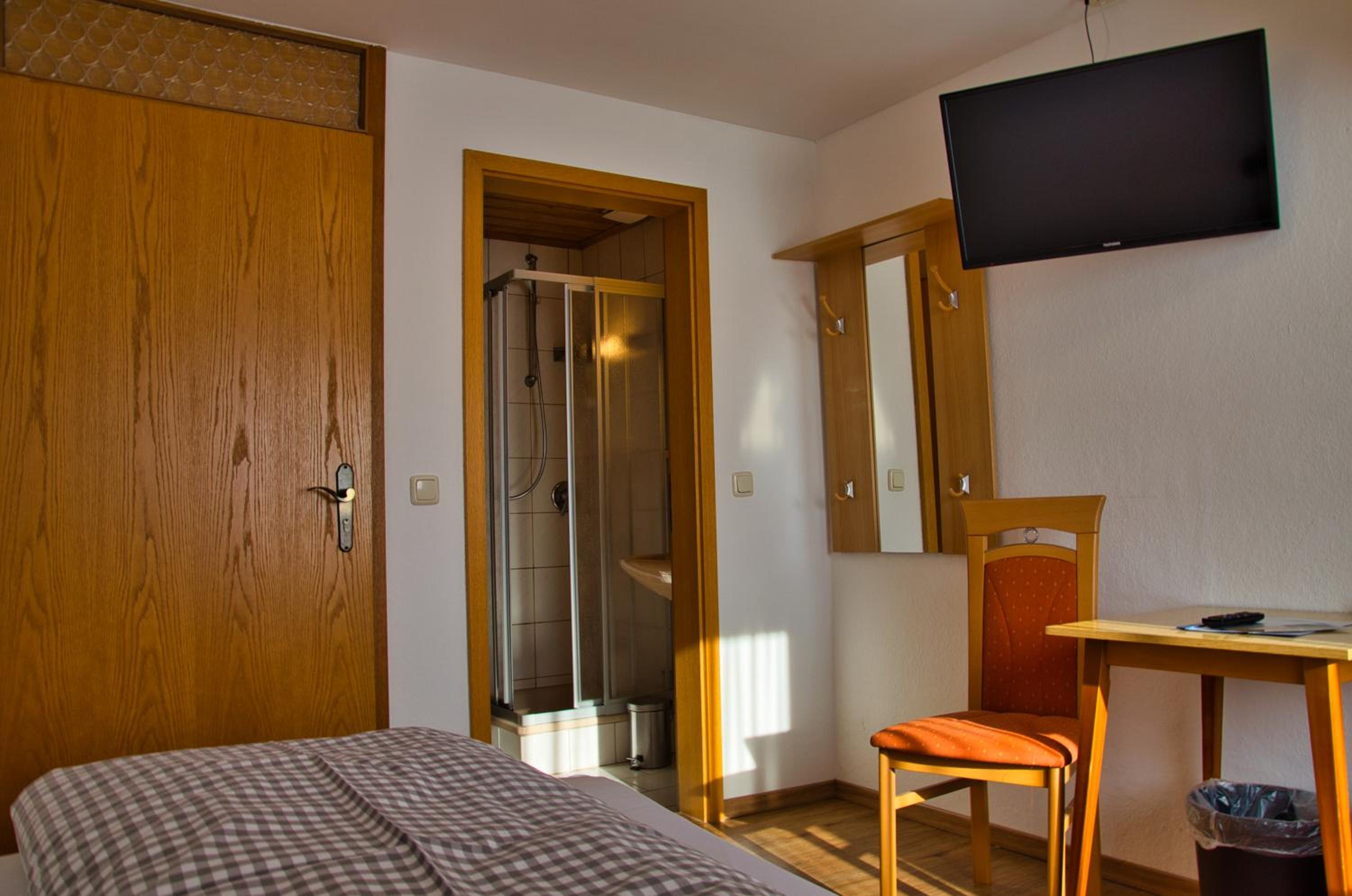 Single Room photo 2