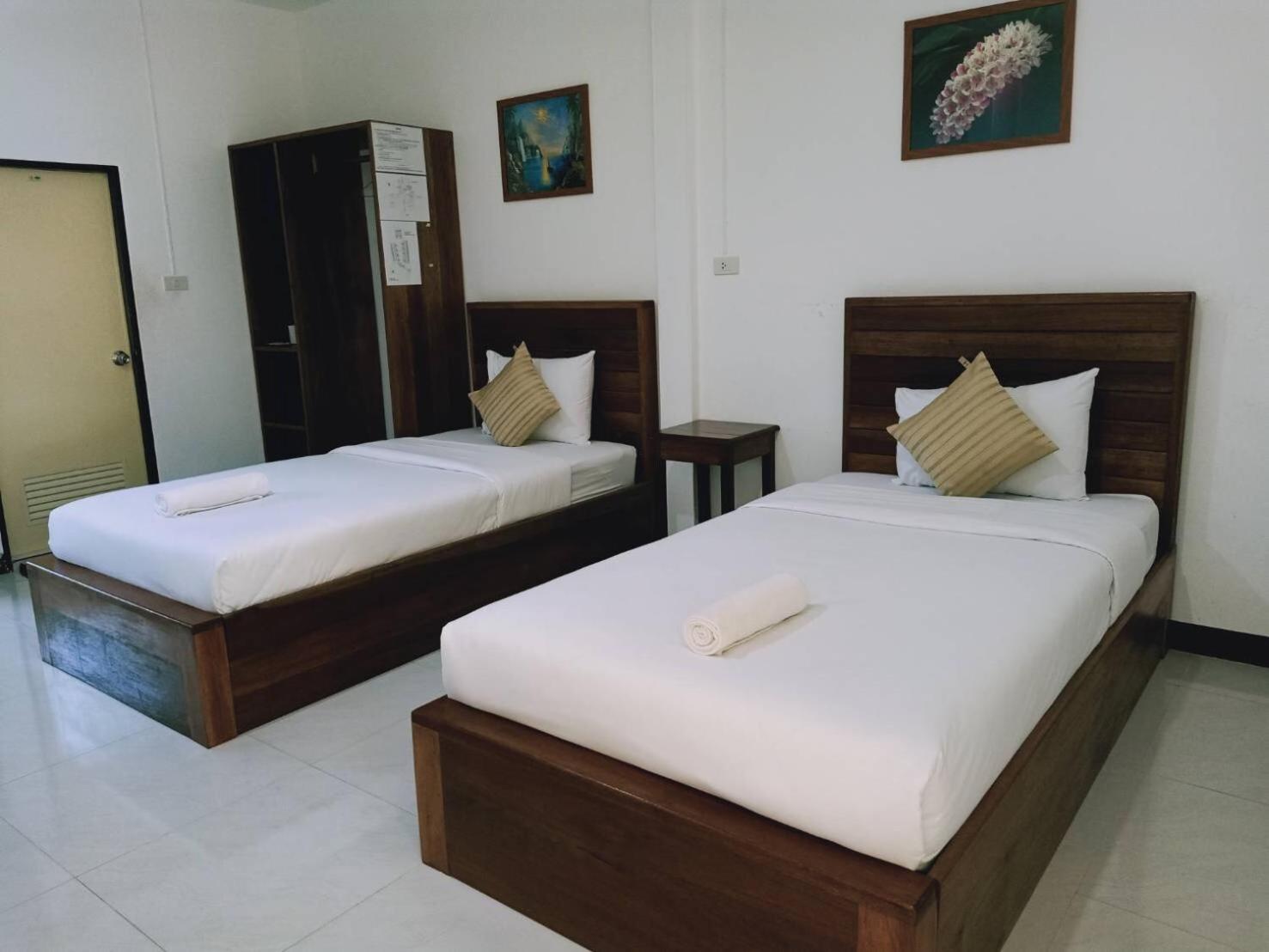 Budget Twin Room