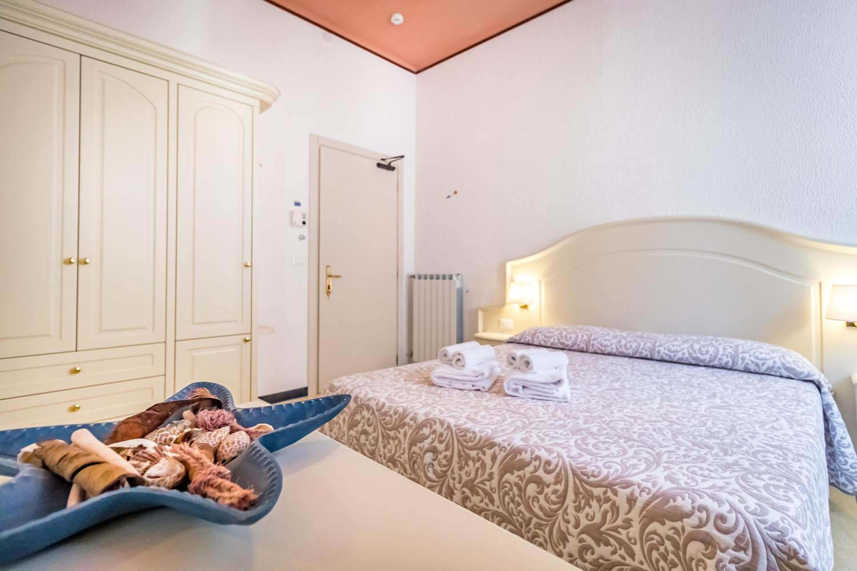 Standard Double Room - Beach Package