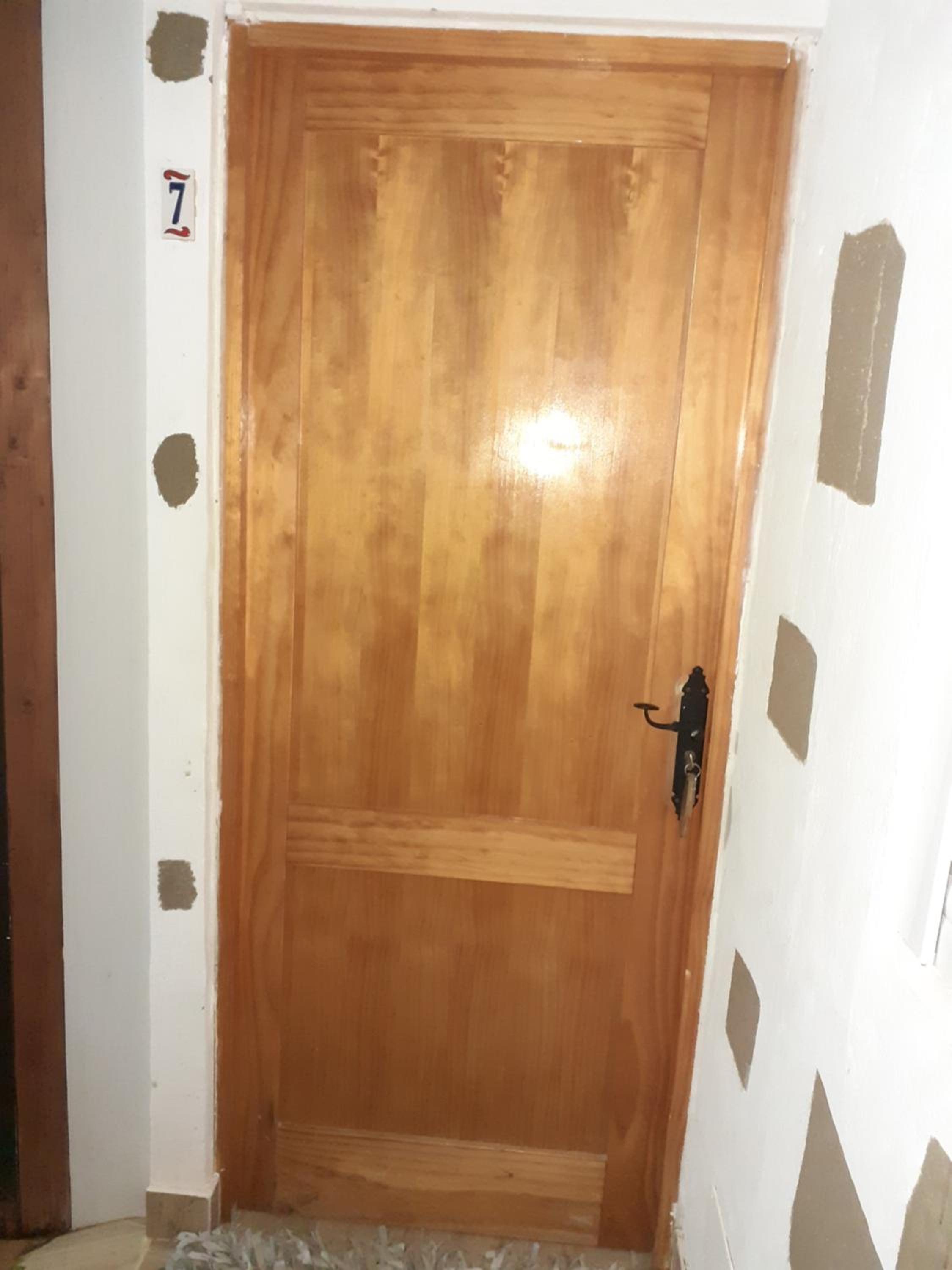 Deluxe Room - Photo 3