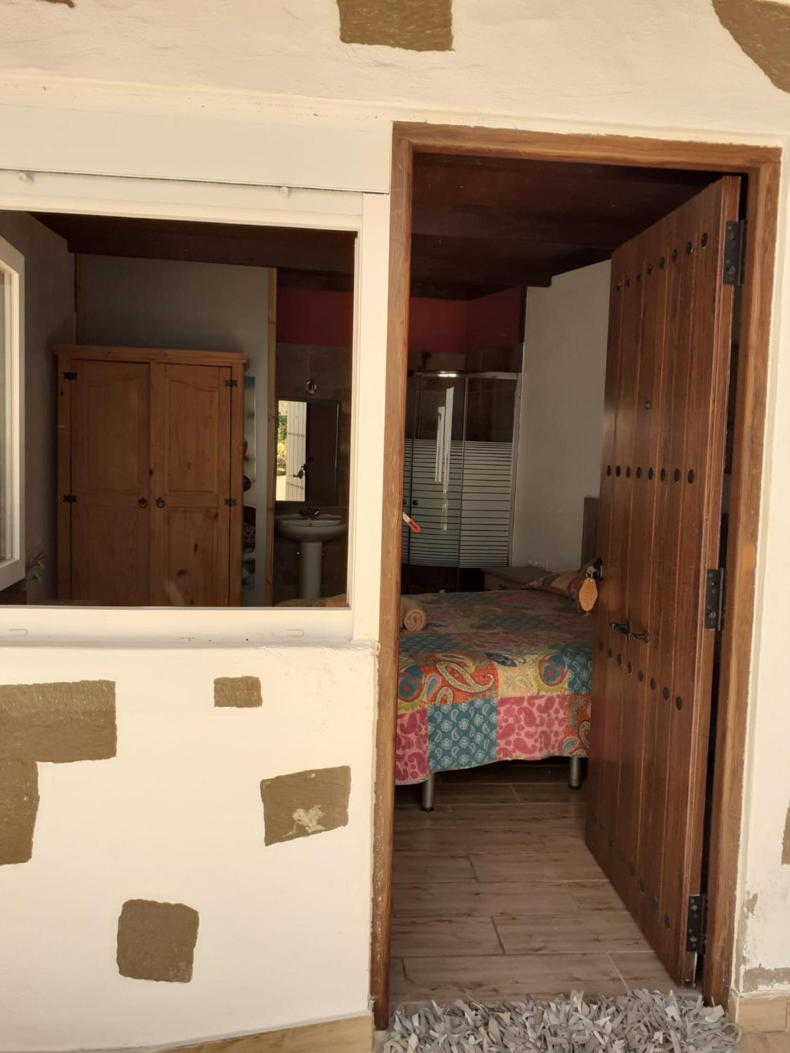 Deluxe Queen Room - Photo 1
