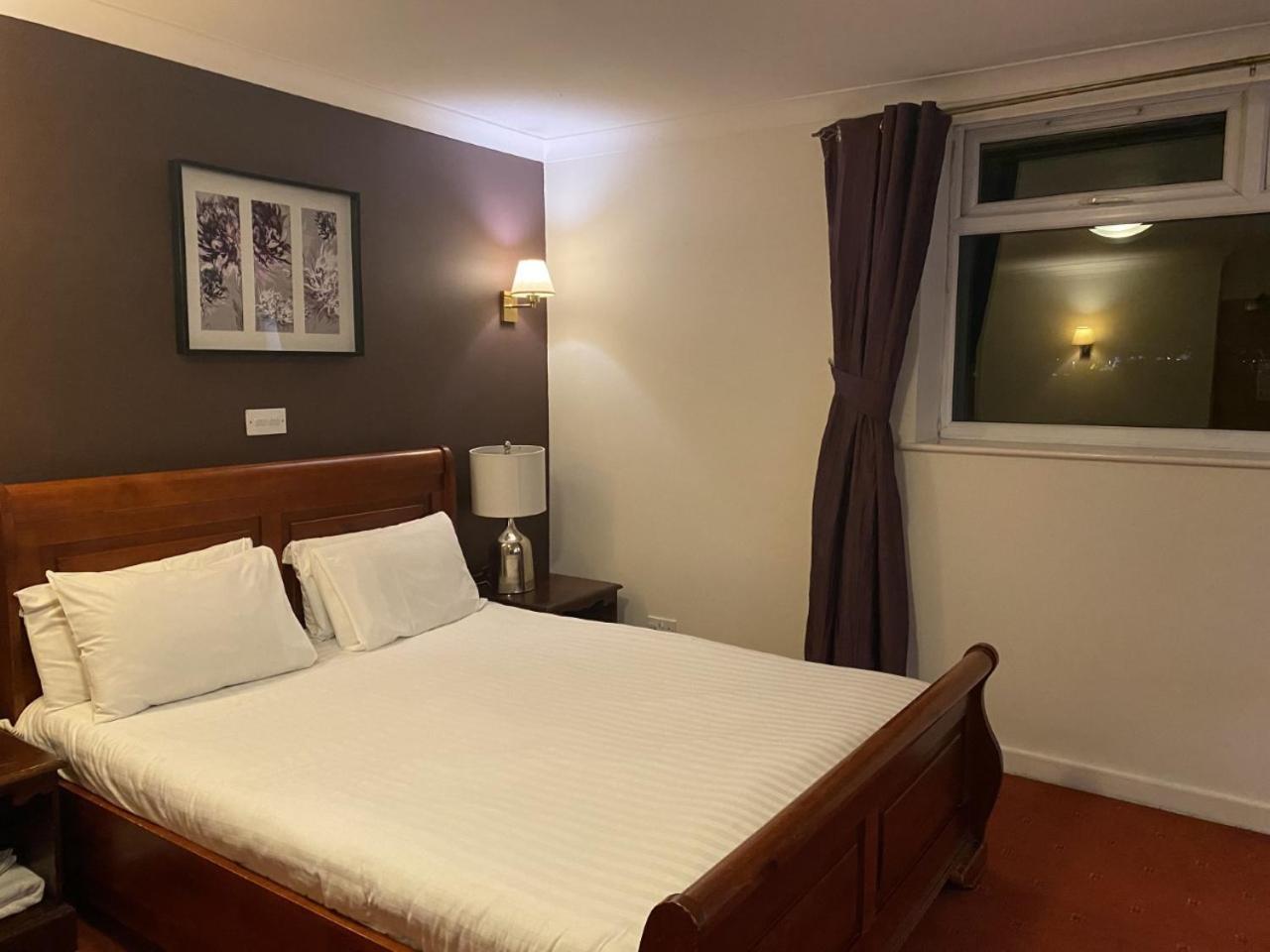 Business Suite photo 1