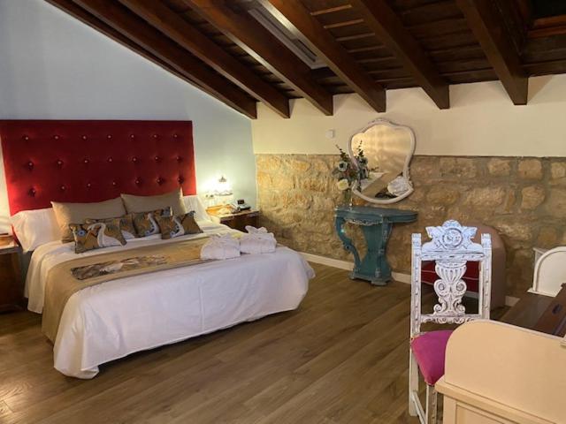 Suite - Photo 5