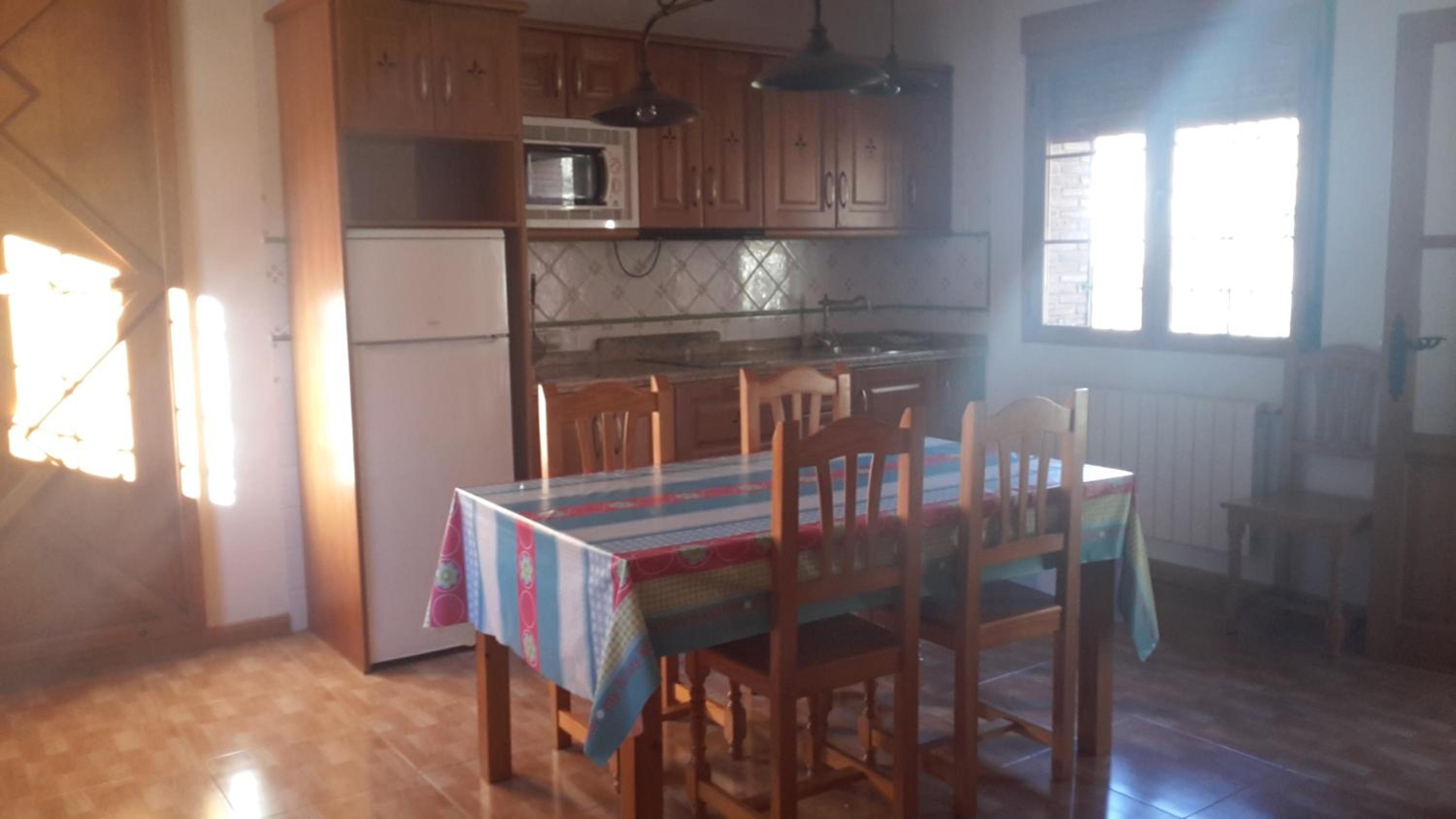 Three-Bedroom House - Photo 6