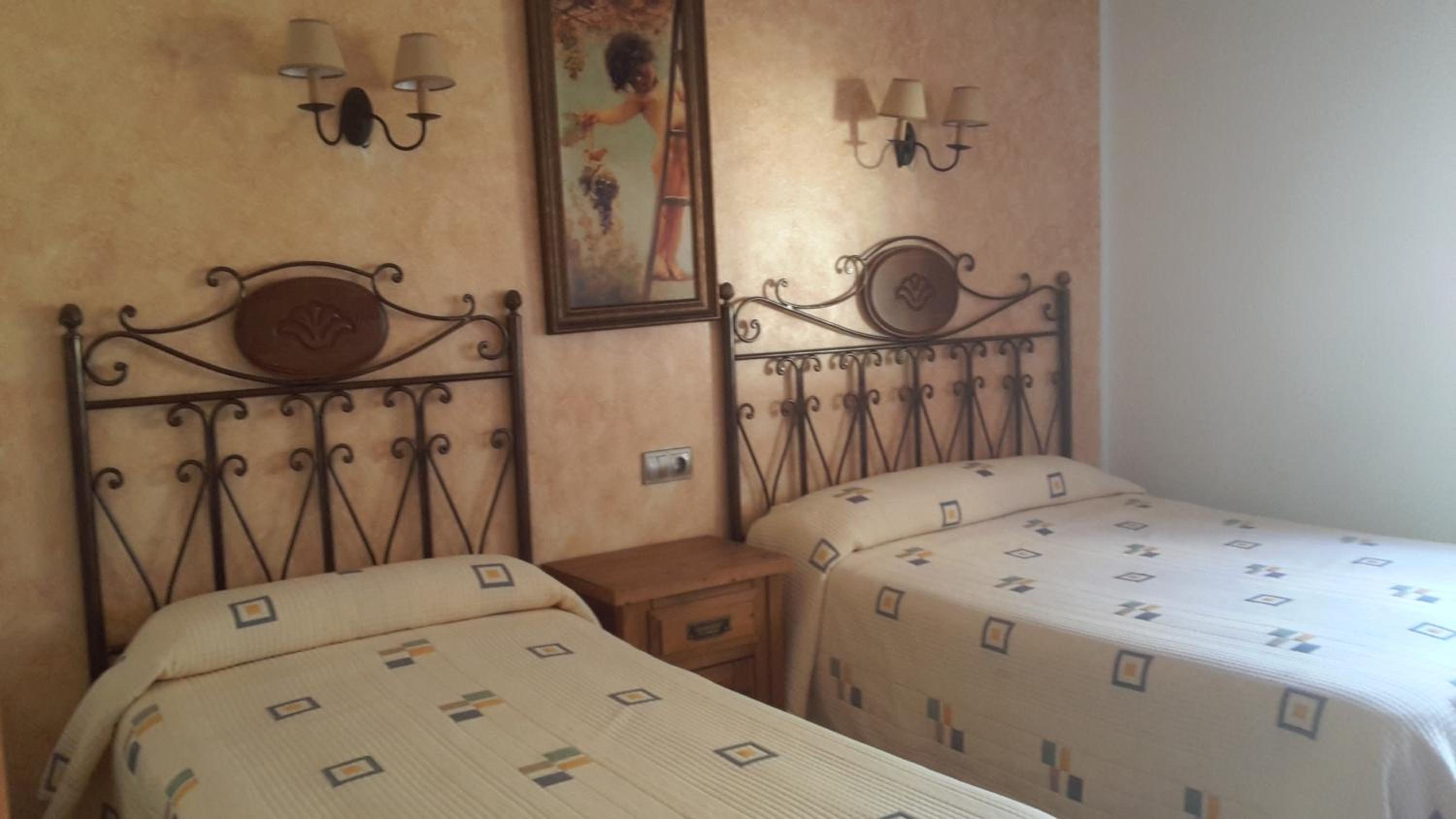 Three-Bedroom House - Photo 4
