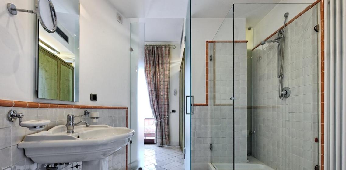 Superior Double Room with Sea View and Terrace - Photo 6