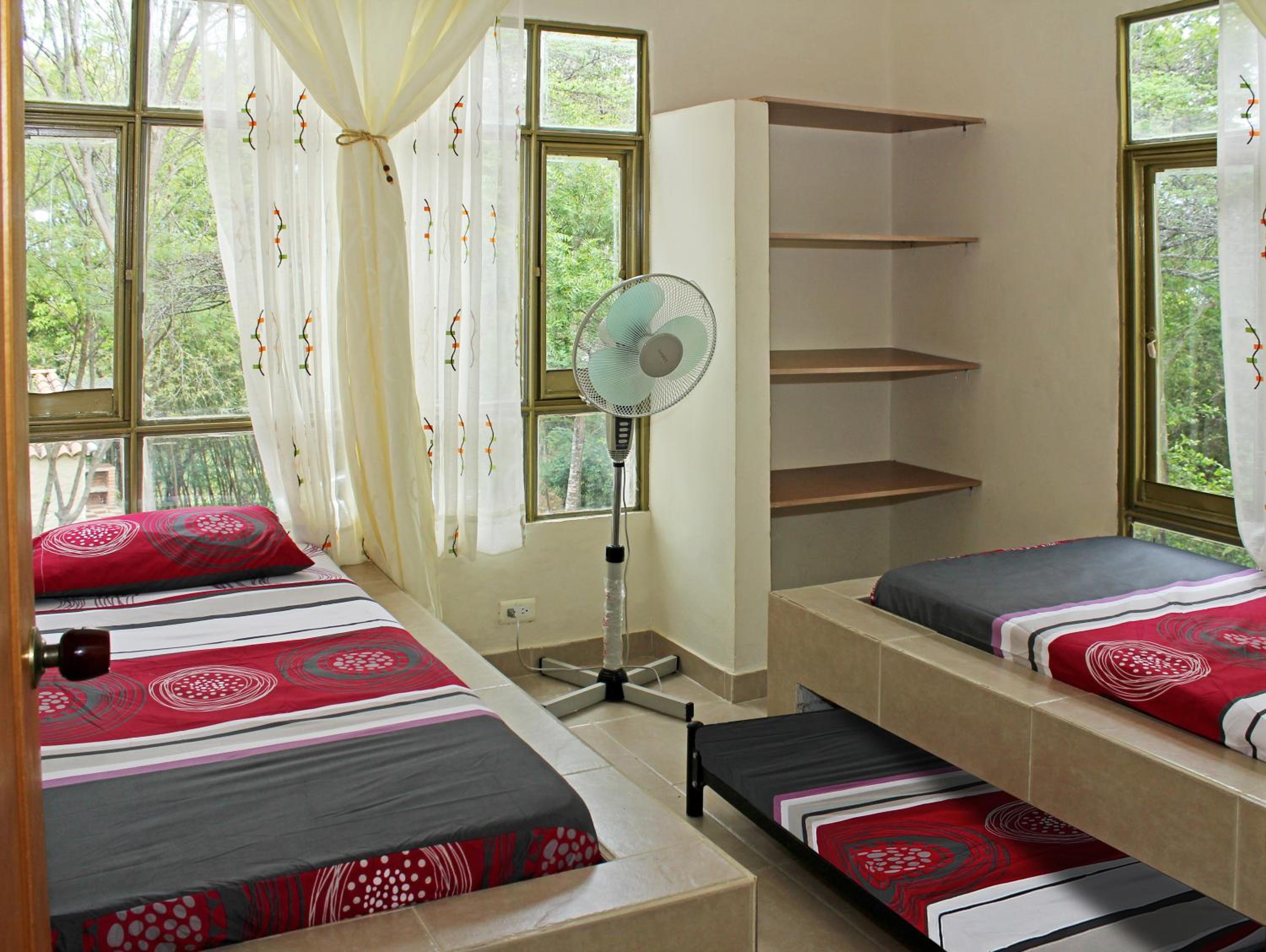 Three-Bedroom House photo 3