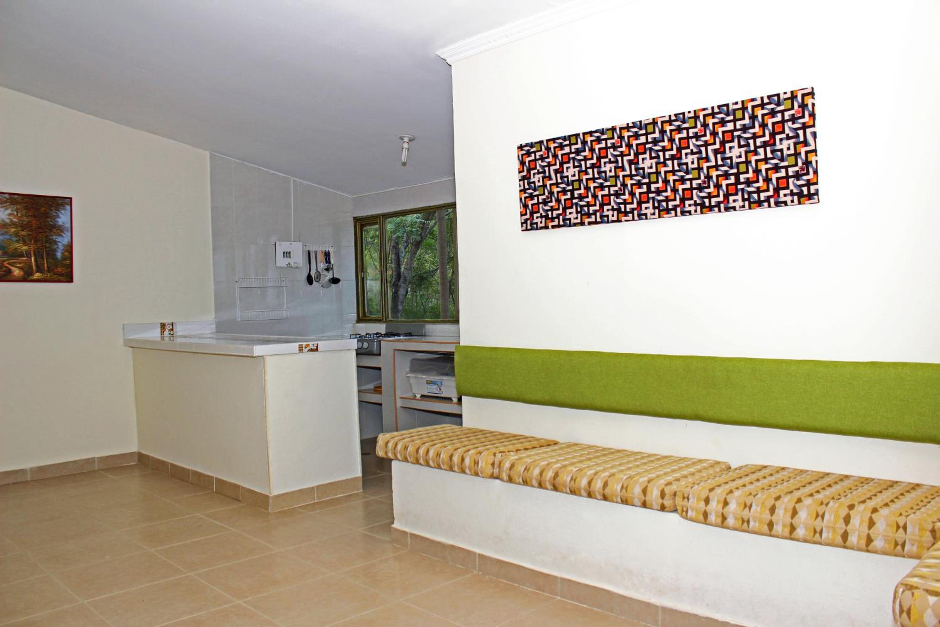 Three-Bedroom House photo 3