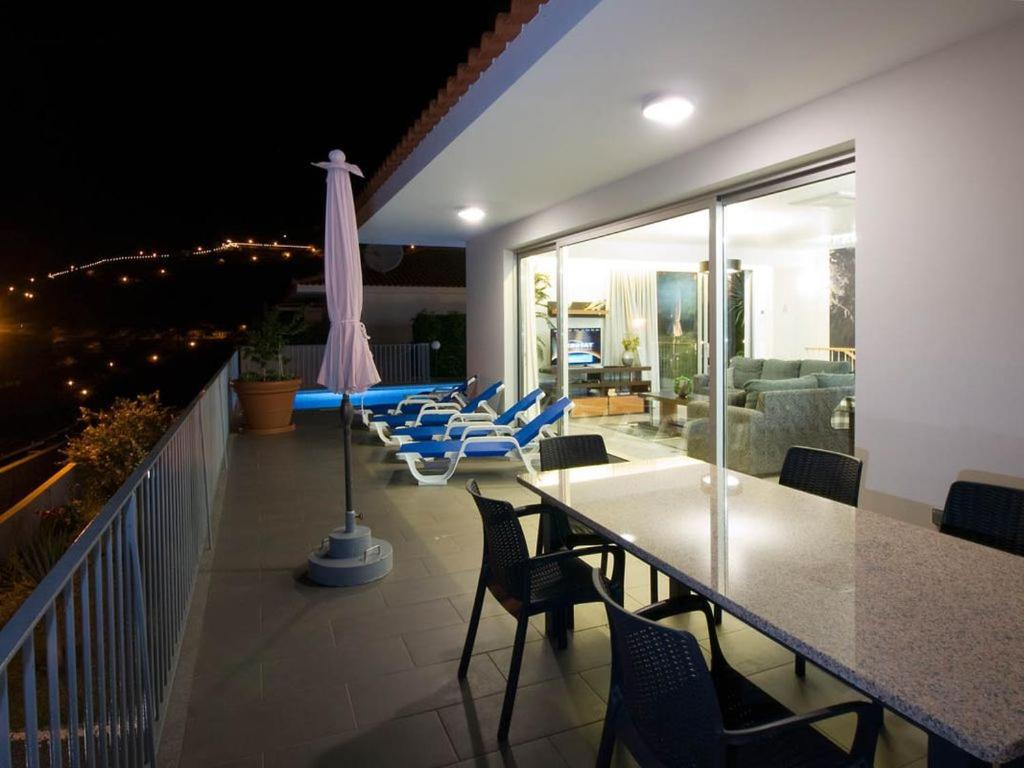 Villa photo 3