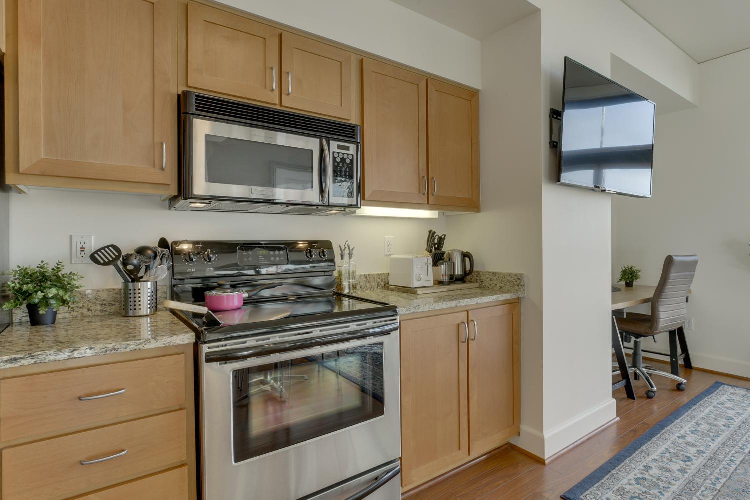 One-Bedroom Apartment - Photo 61