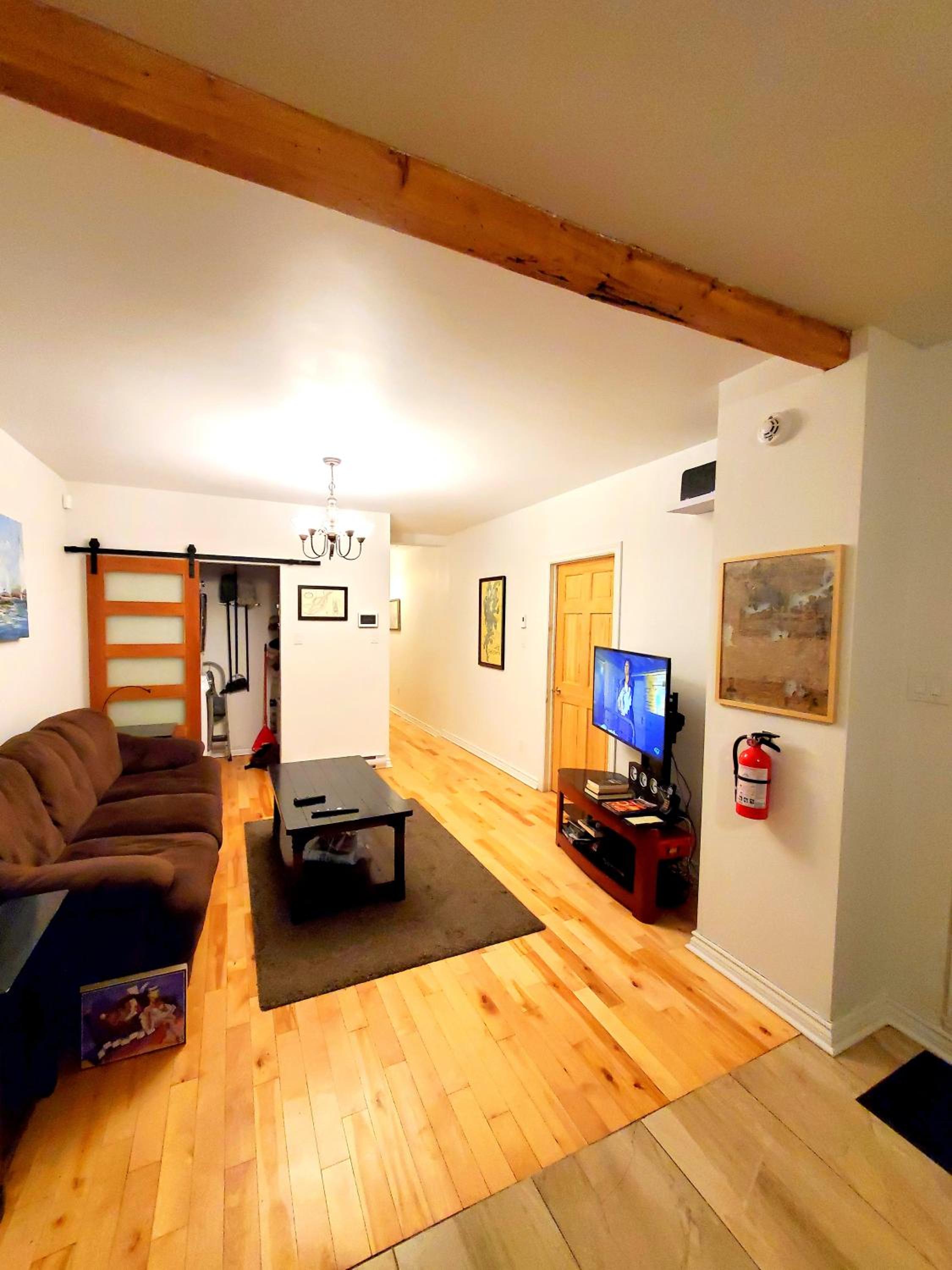Double Room - Photo 9