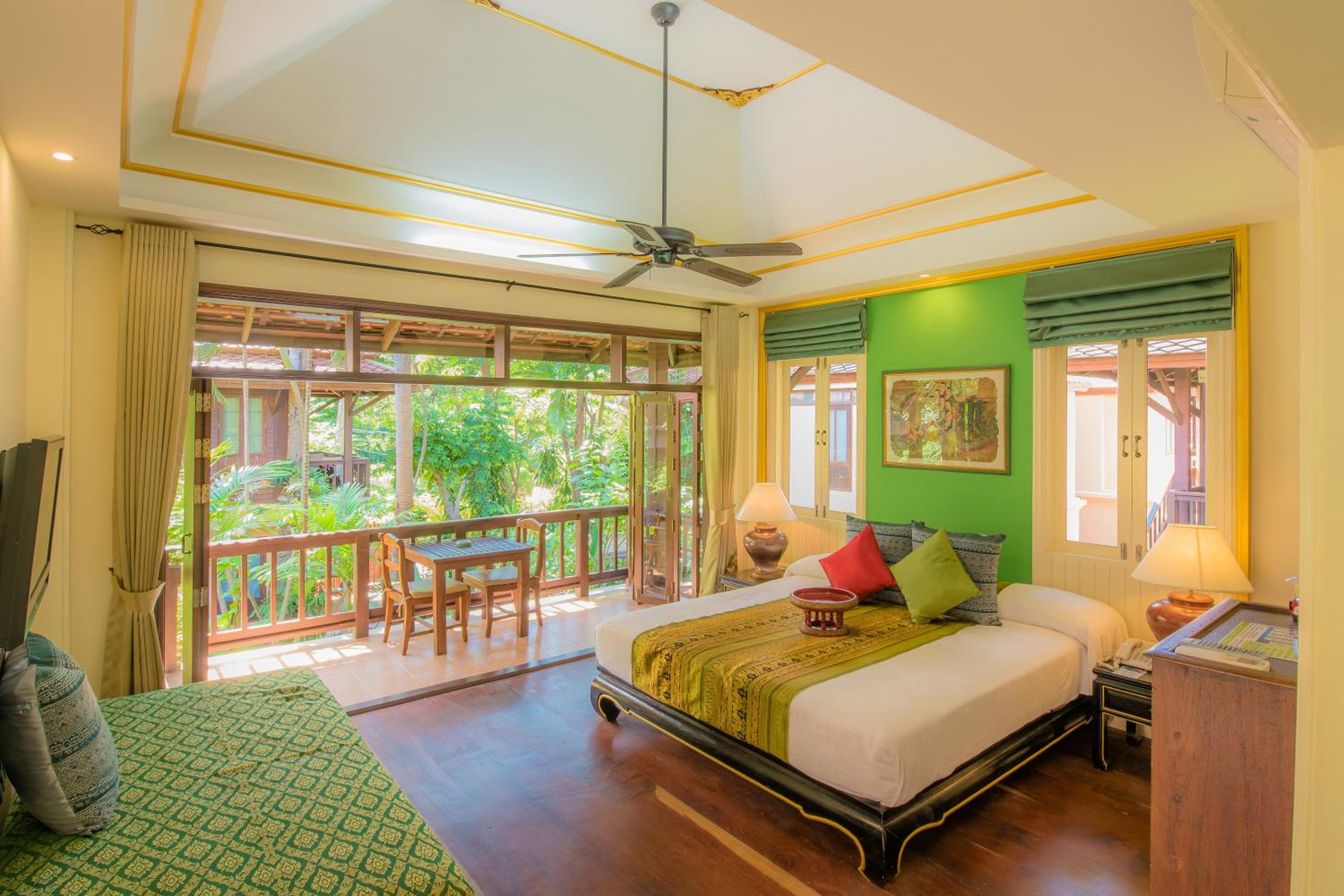 Gold Forest Upstairs Room with Forest View photo 1