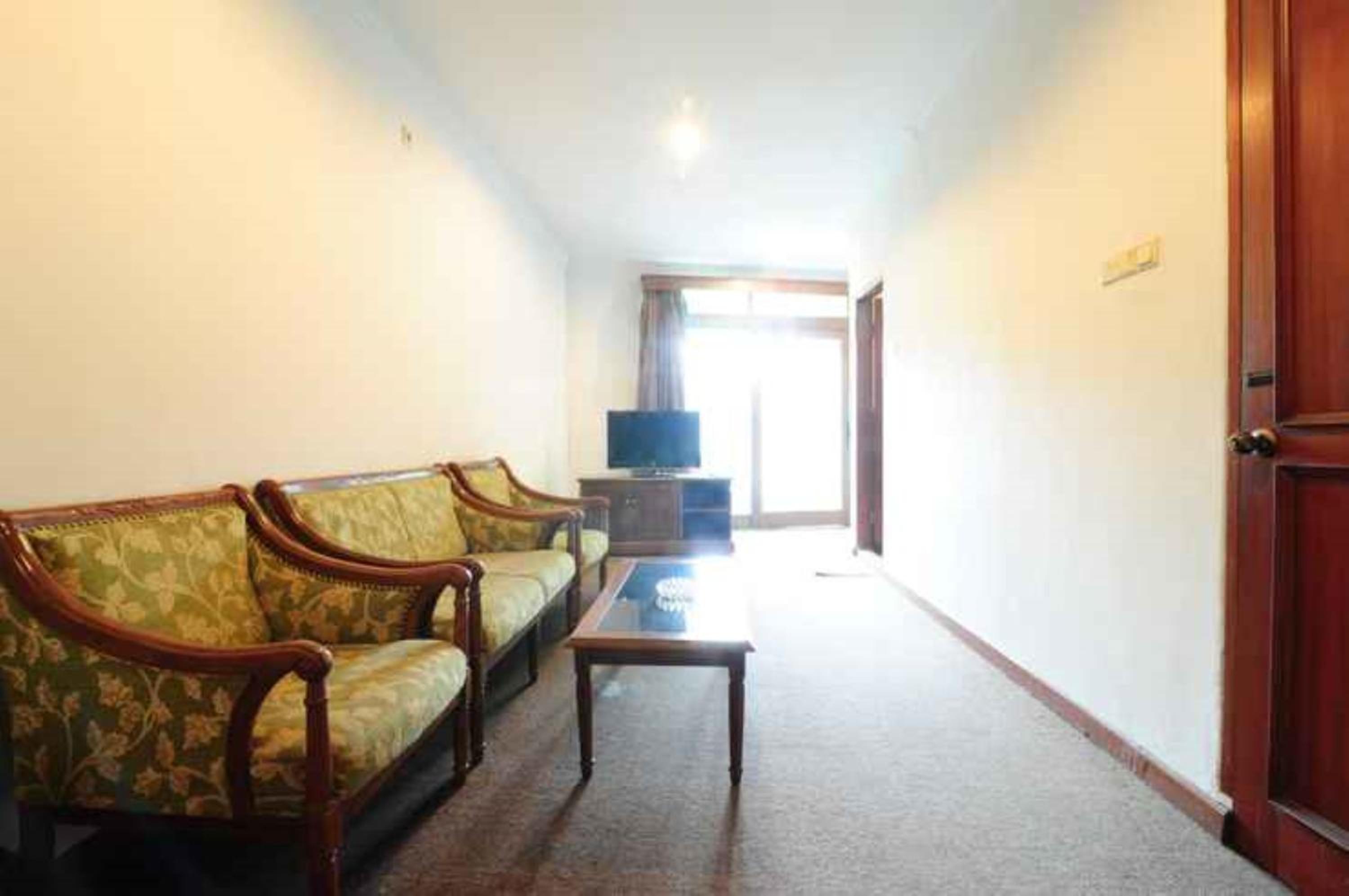 Suite - Photo 6