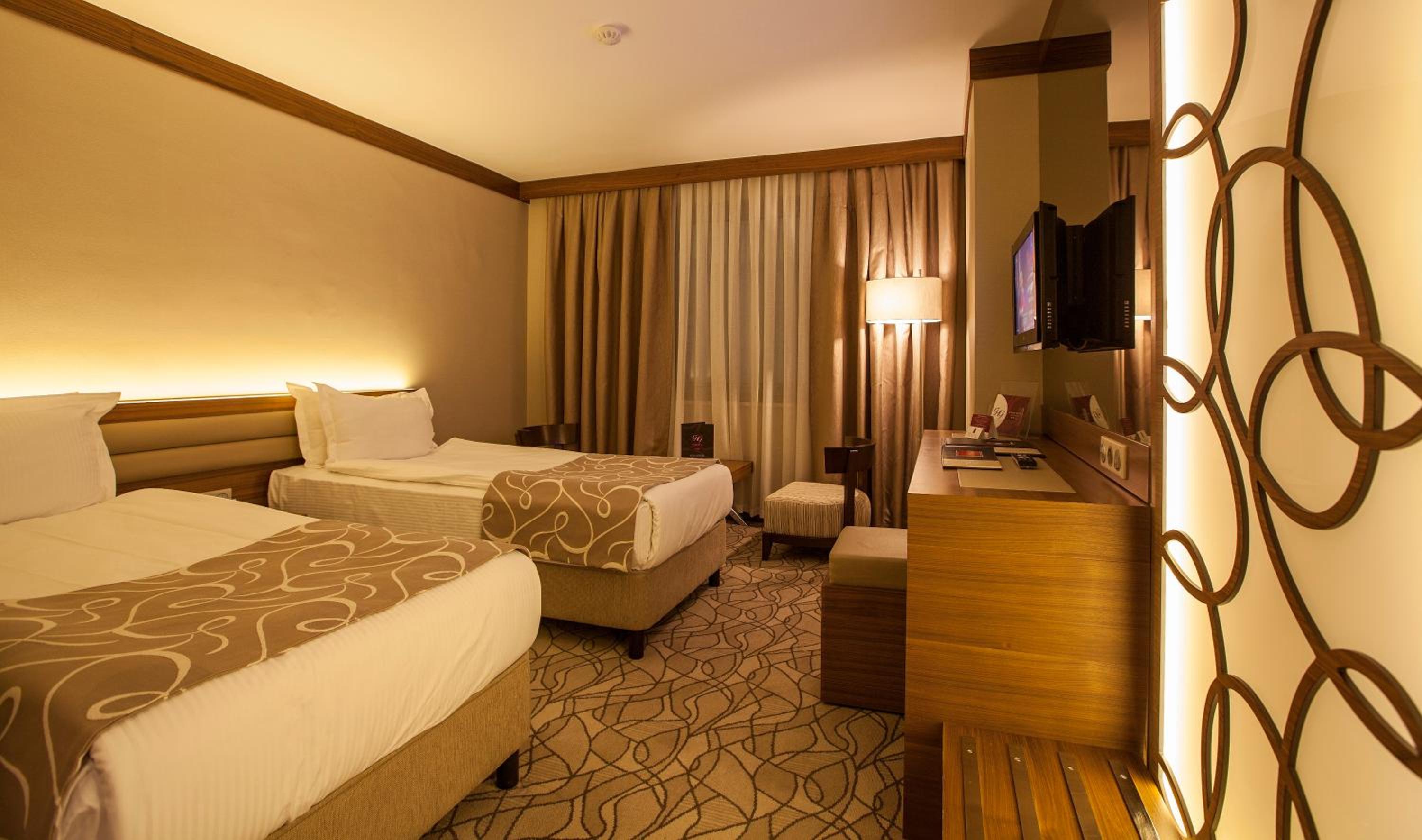 Double Room - Photo 3