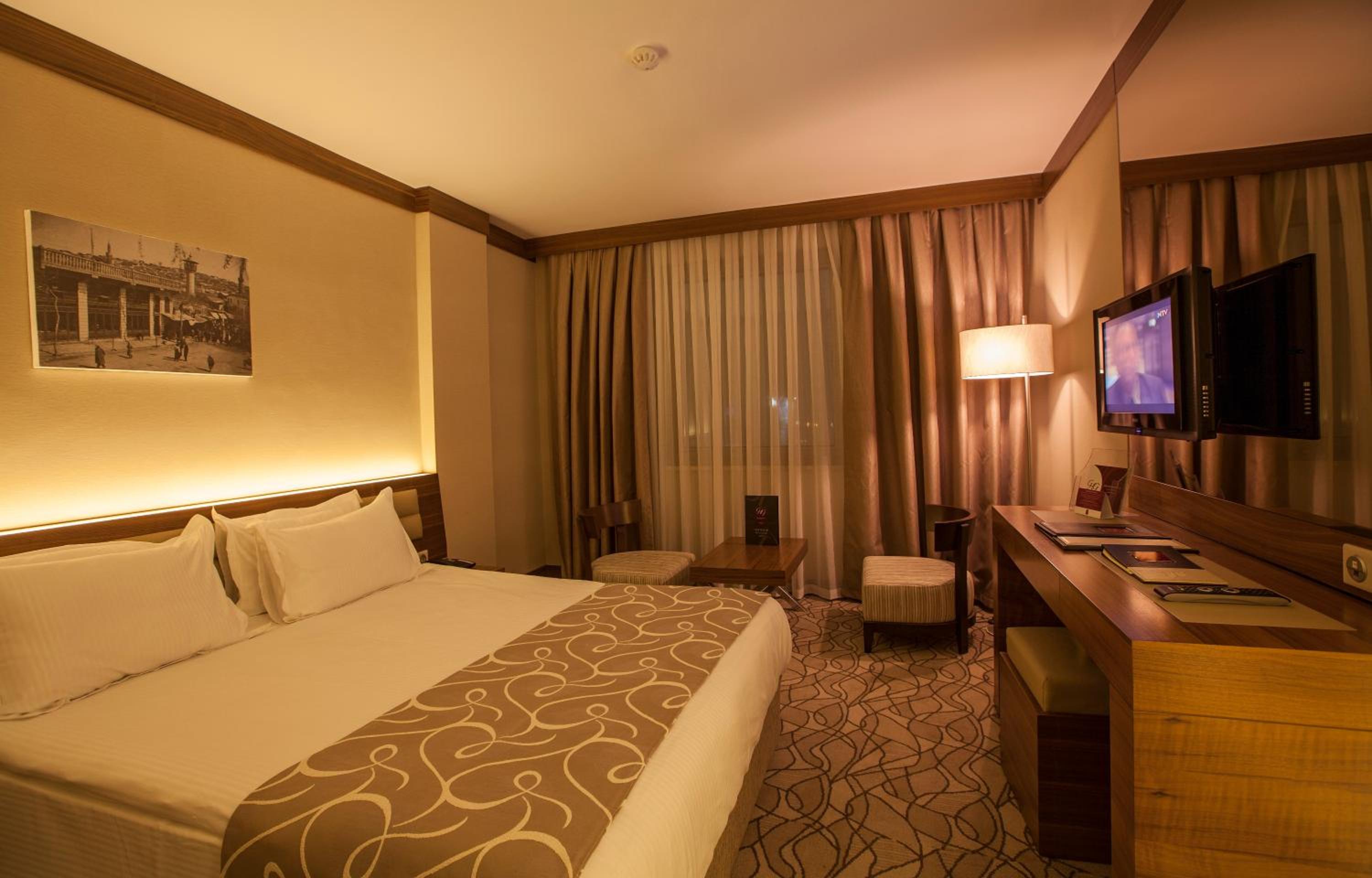 Double Room - Photo 4