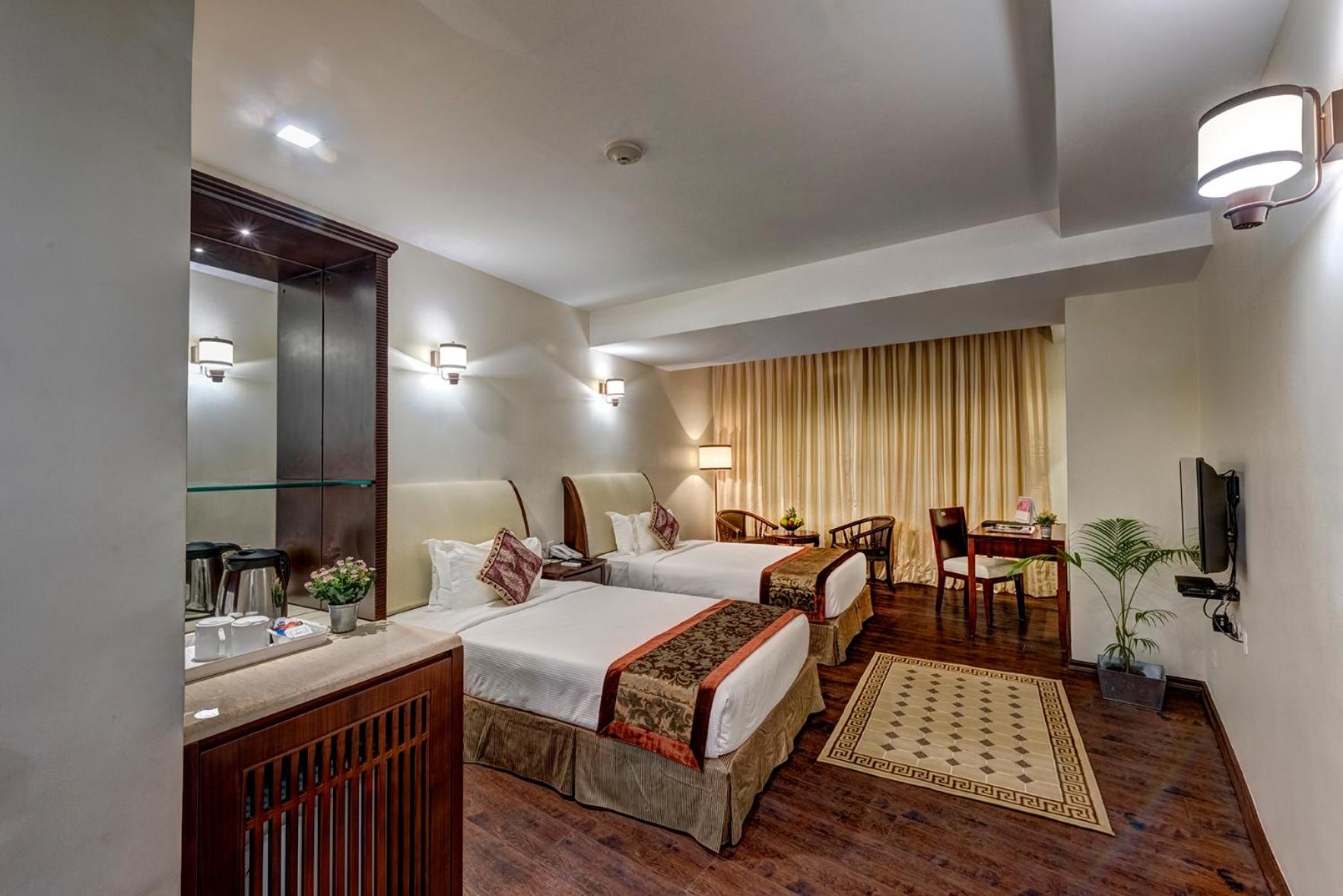 Standard Double or Twin Room - Photo 4