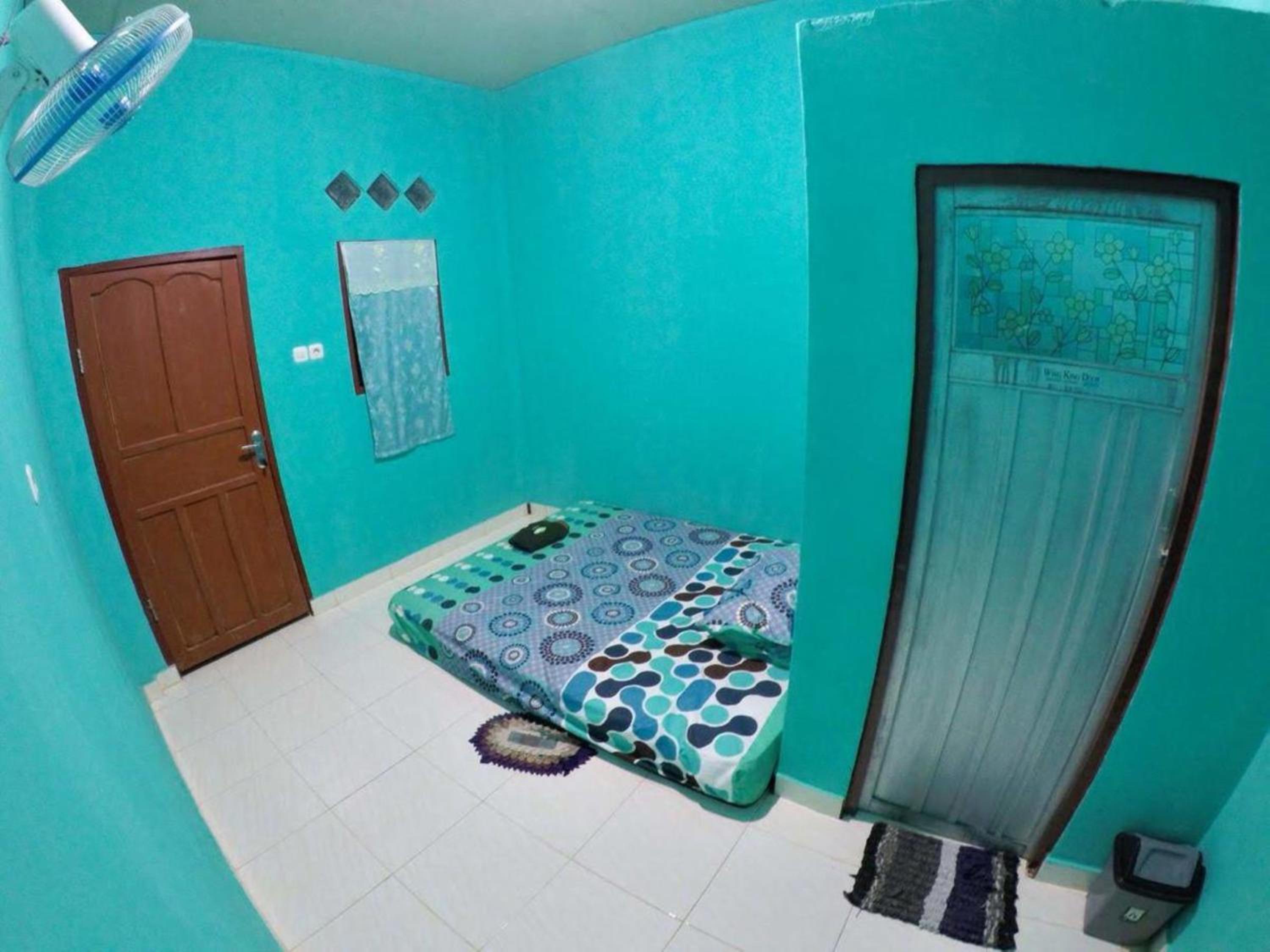 Standard Double Room With Fan photo 2