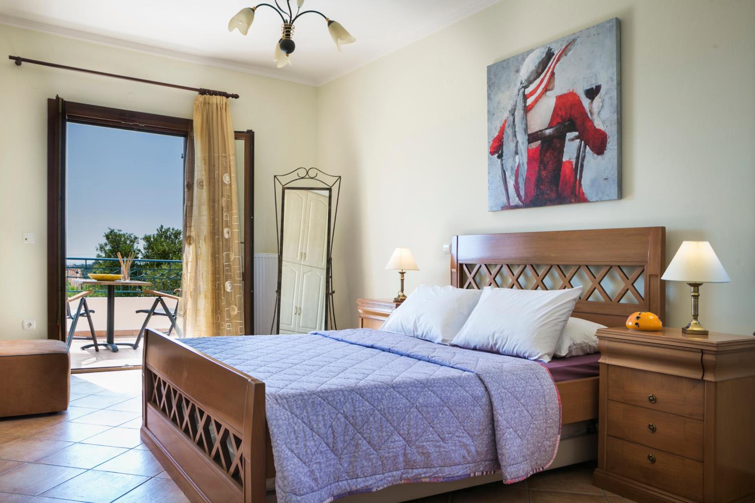 Three-Bedroom Villa photo 3