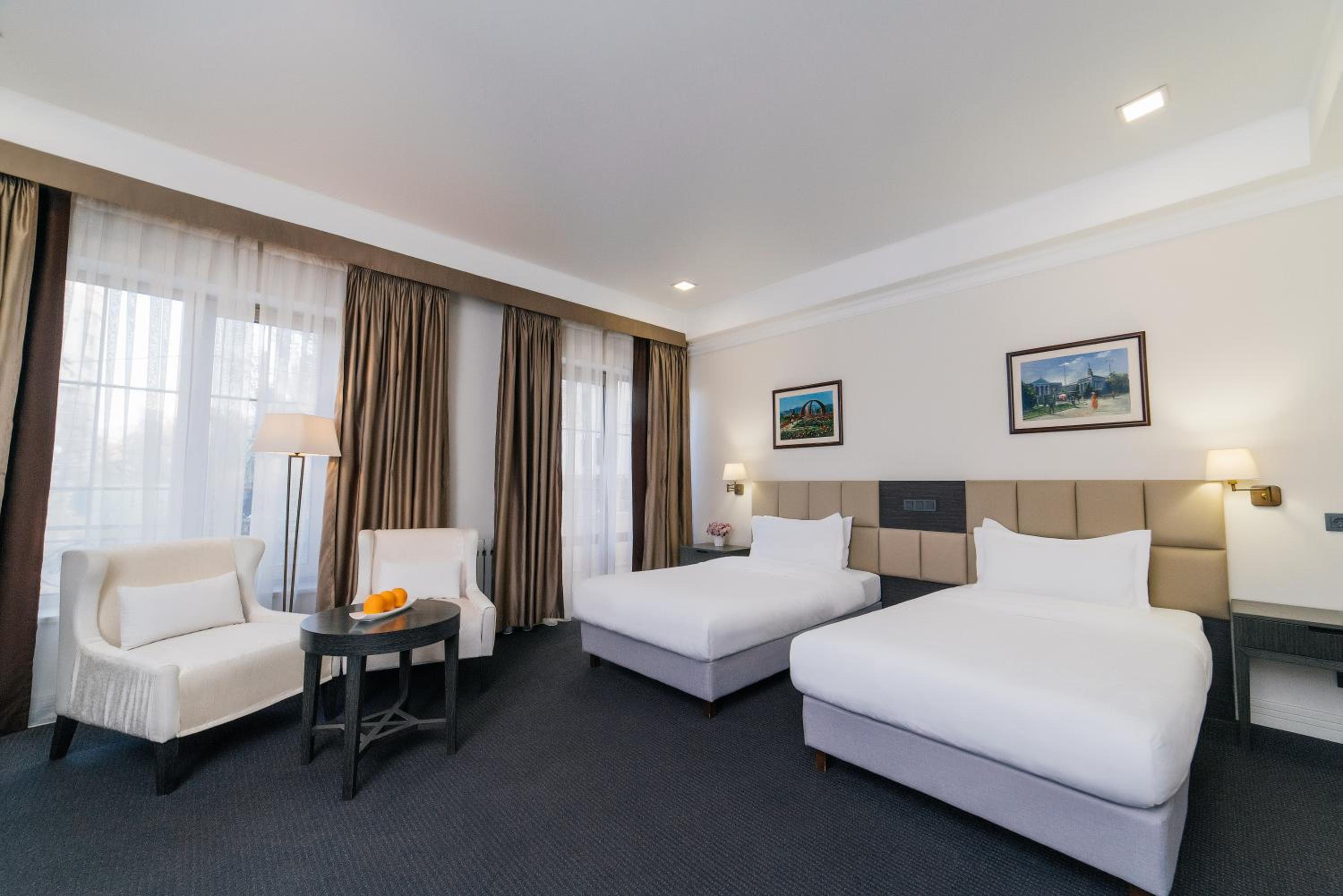 Standard Double or Twin Room photo 2