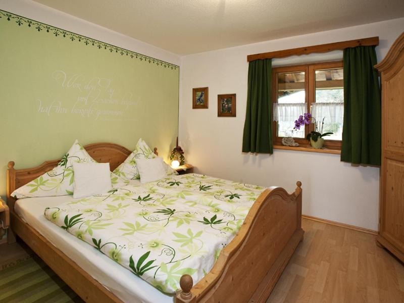 Apartment with Terrace photo 1