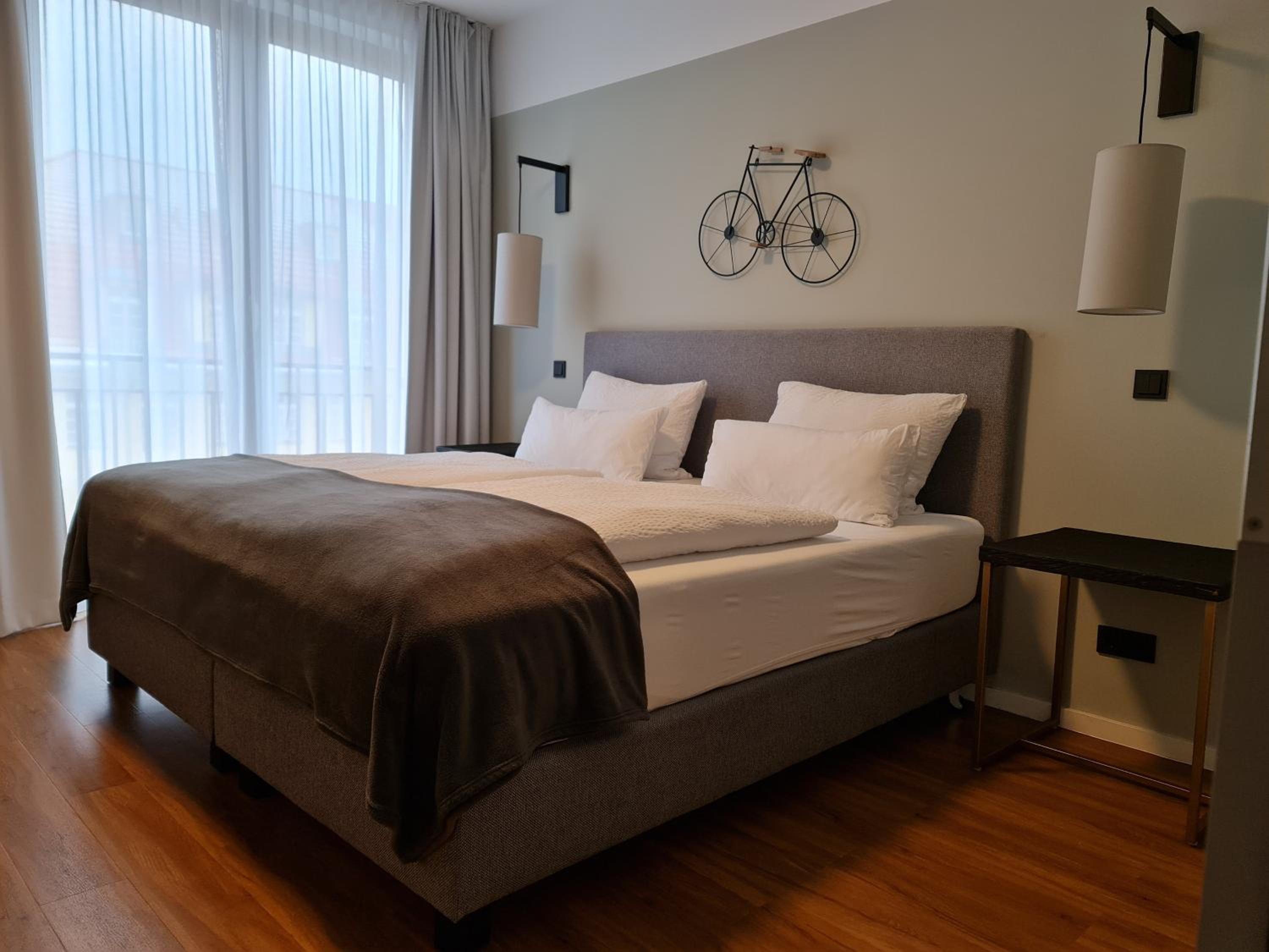 Double Room - Photo 4