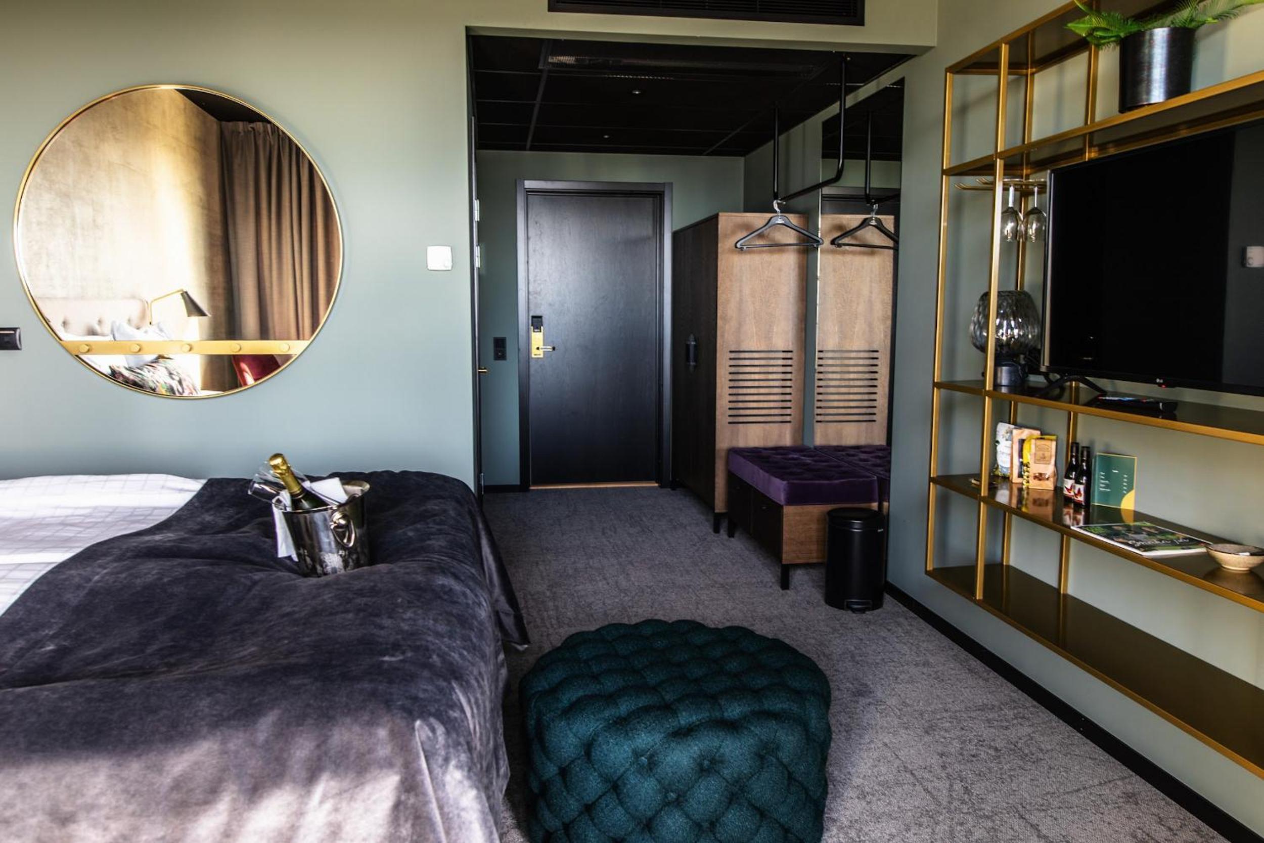 Superior Double Room with City View photo 2